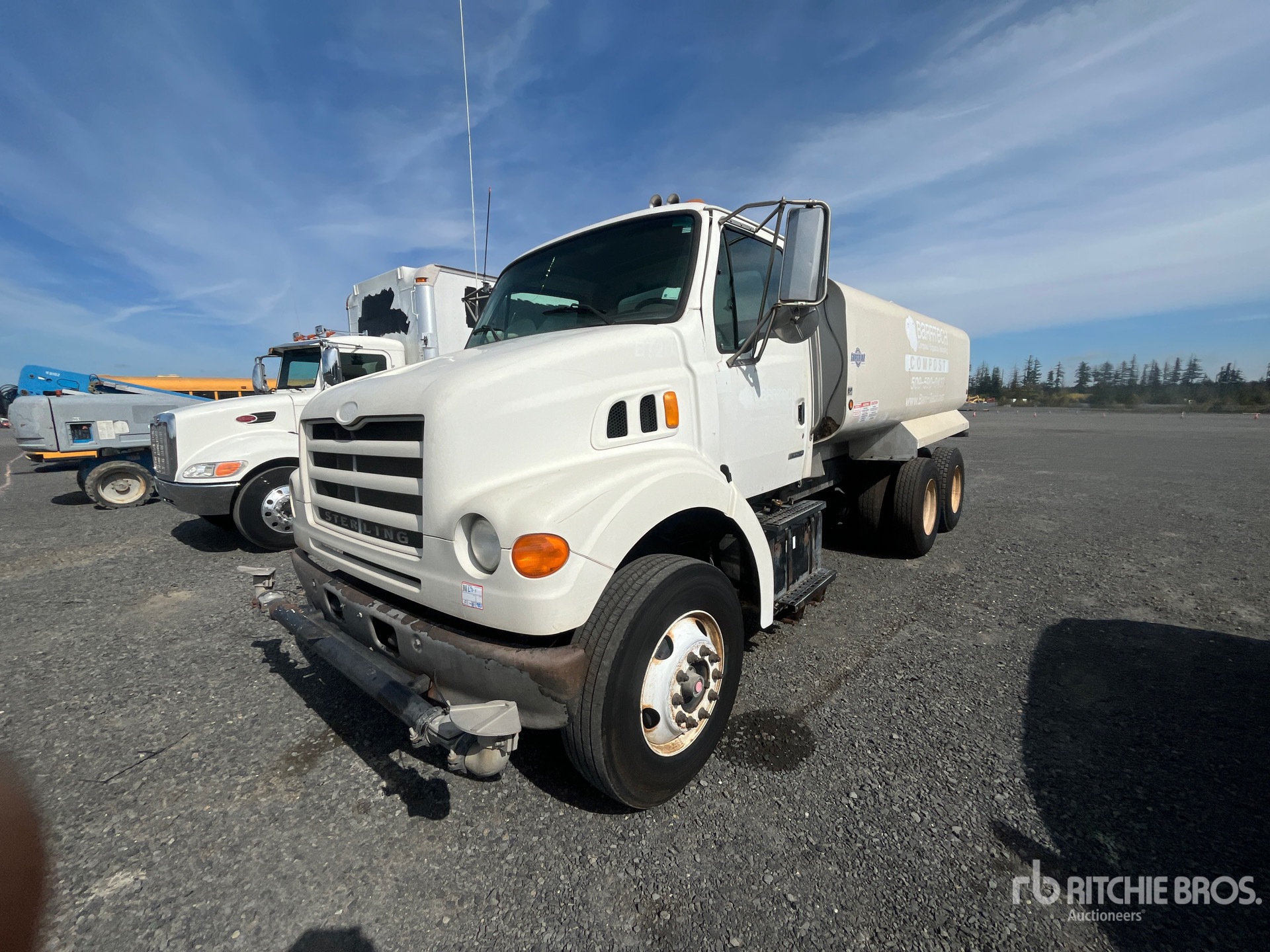 2004 Sterling L7500