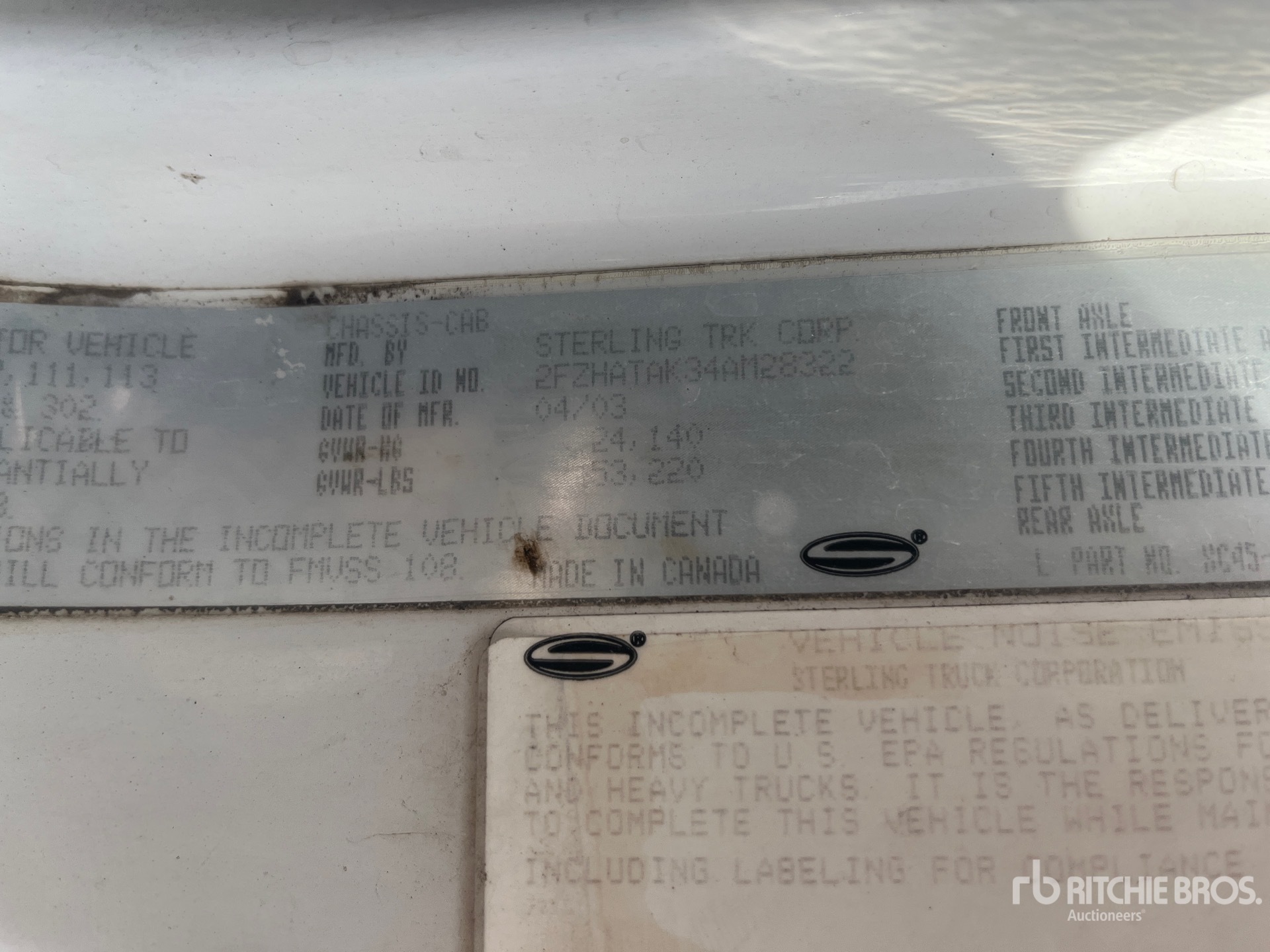 2004 Sterling L7500
