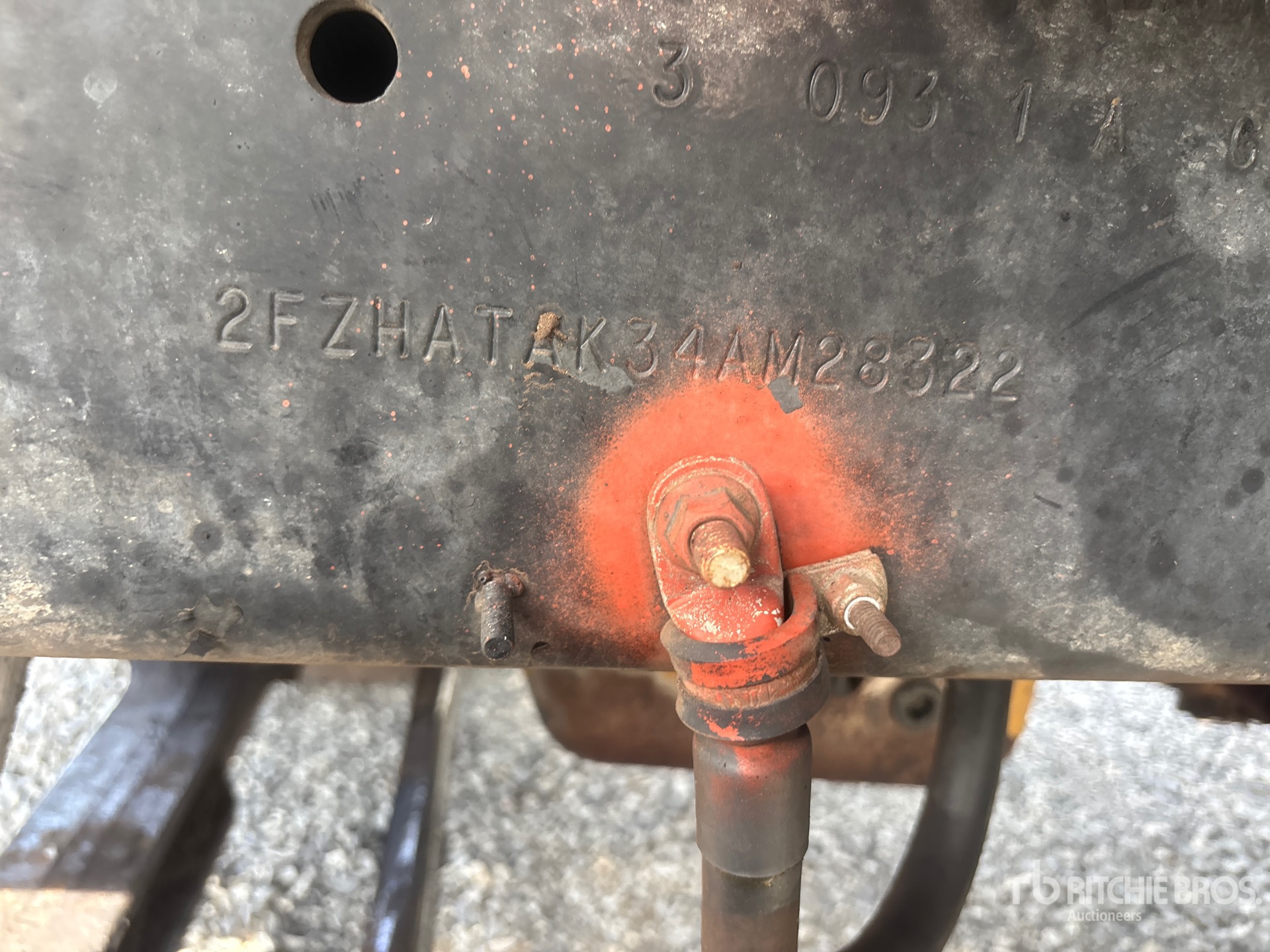2004 Sterling L7500