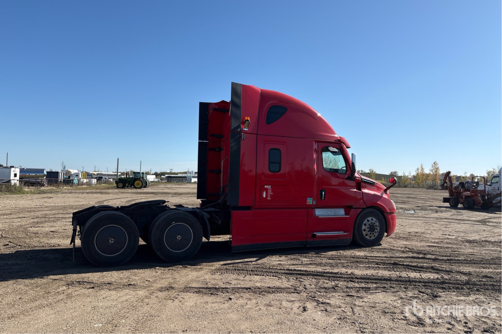 2023 Freightliner CASCADIA 126