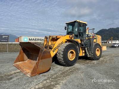 General Appearance with Featured Photo