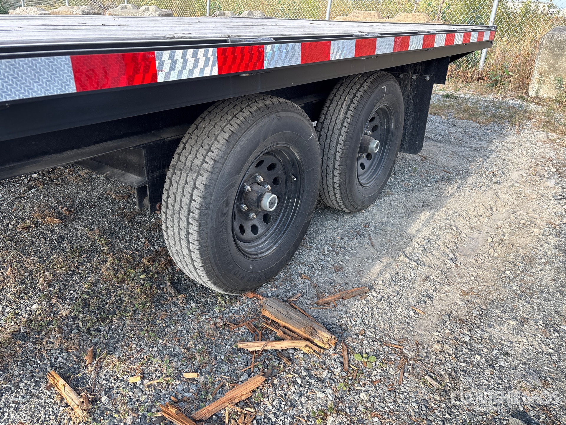 2024 Canada Trailer 16 ft T/A