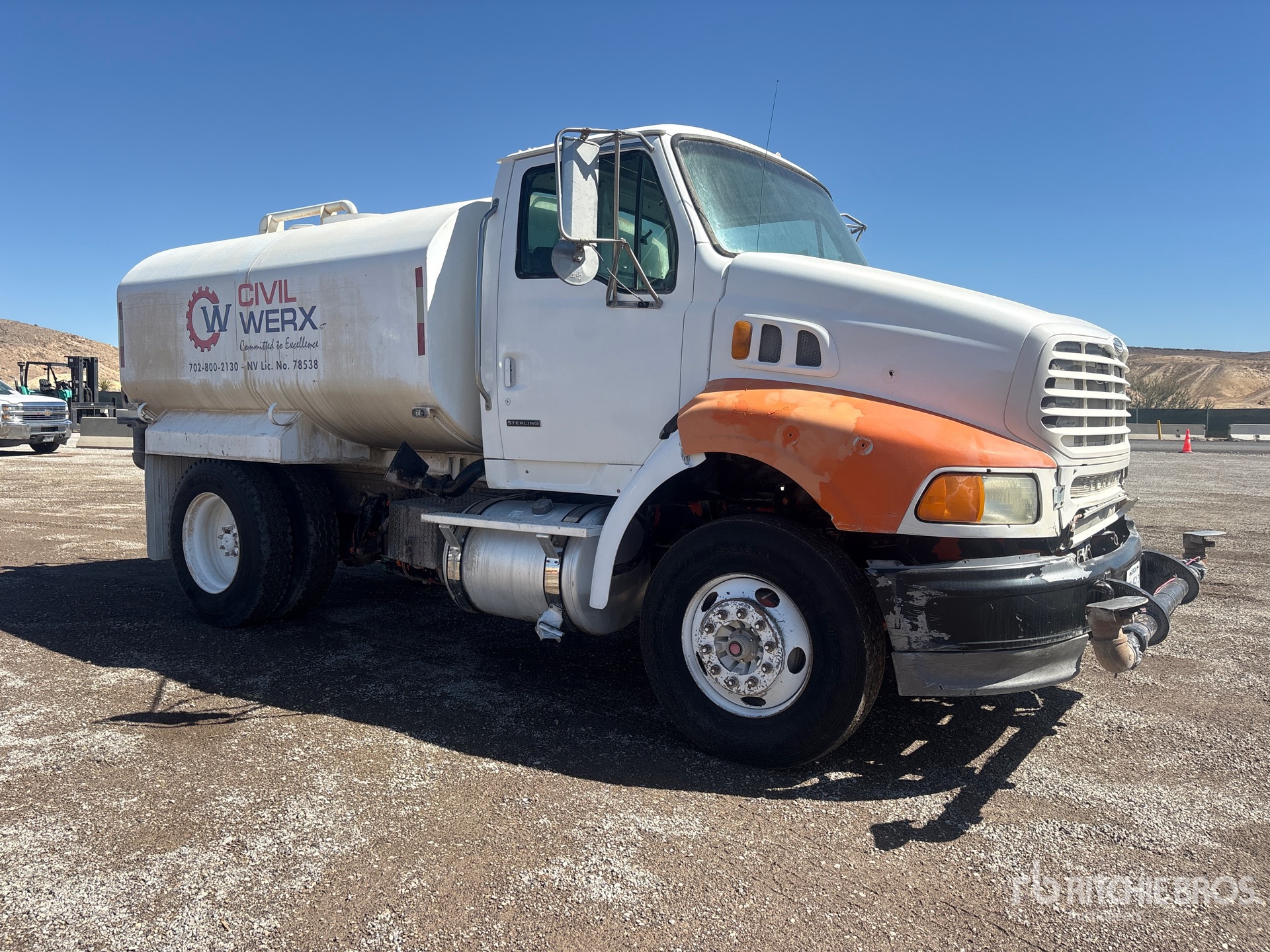 2005 Sterling 4X2