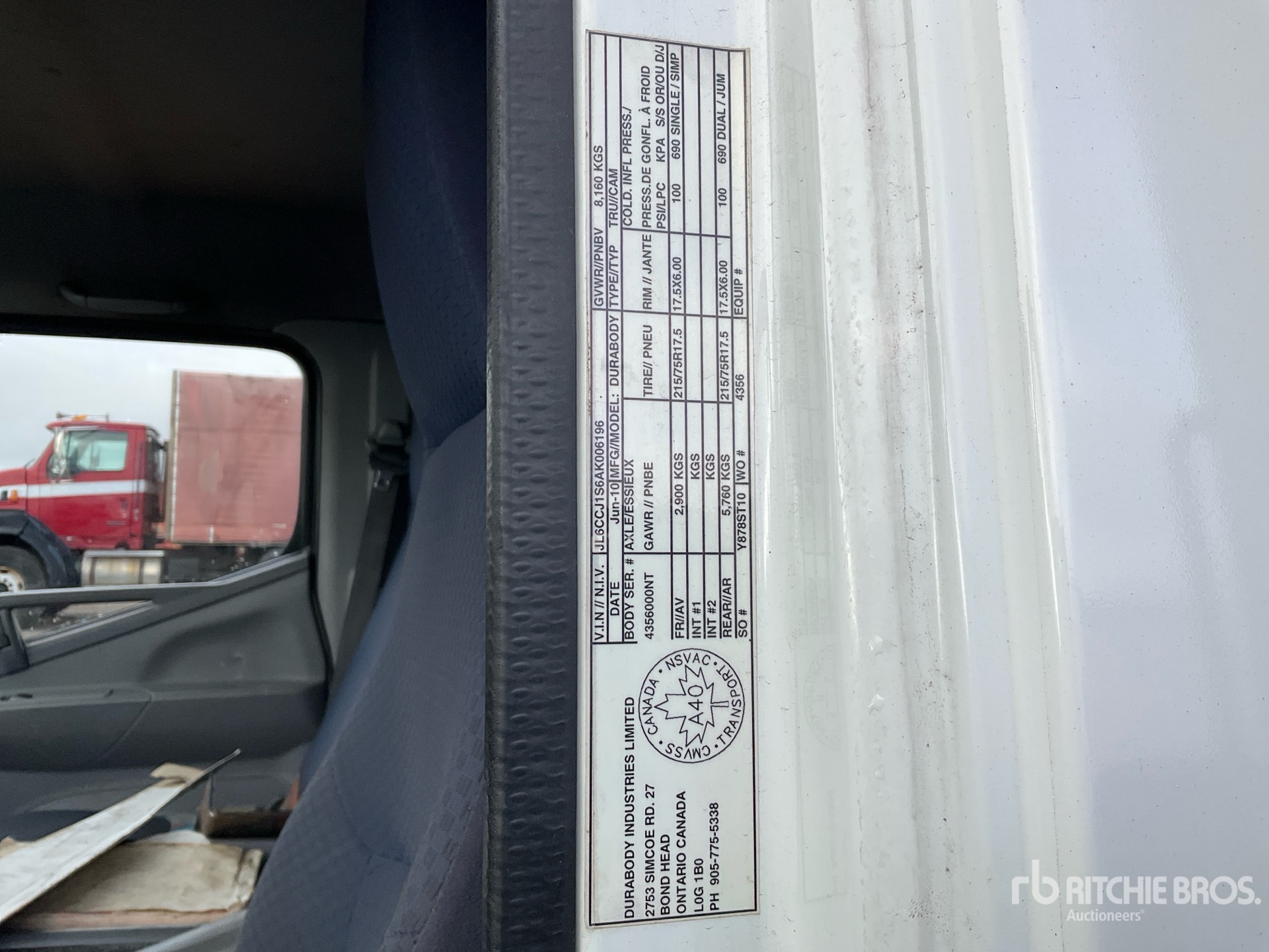 2010 Mitsubishi FUSO
