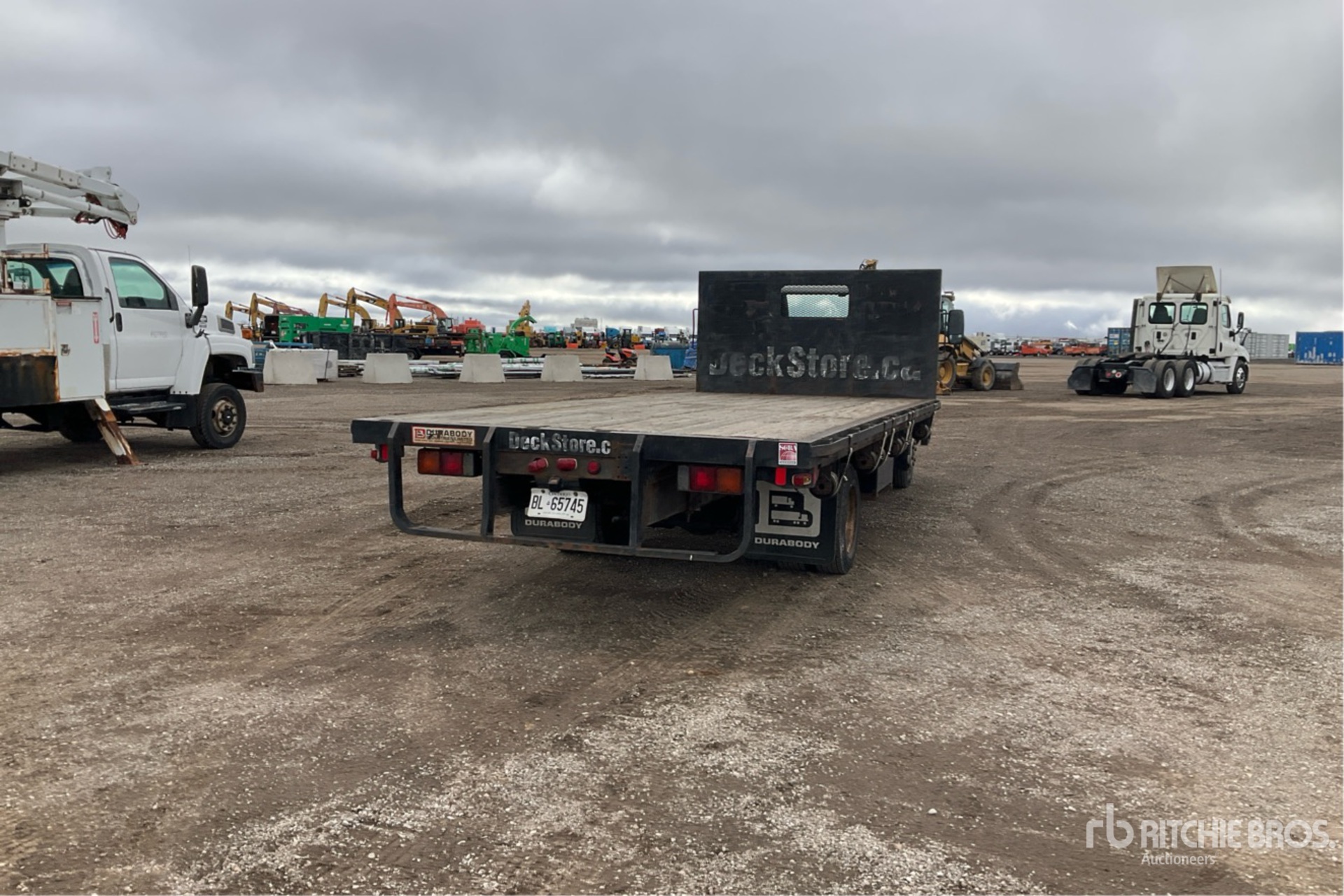 2010 Mitsubishi FUSO