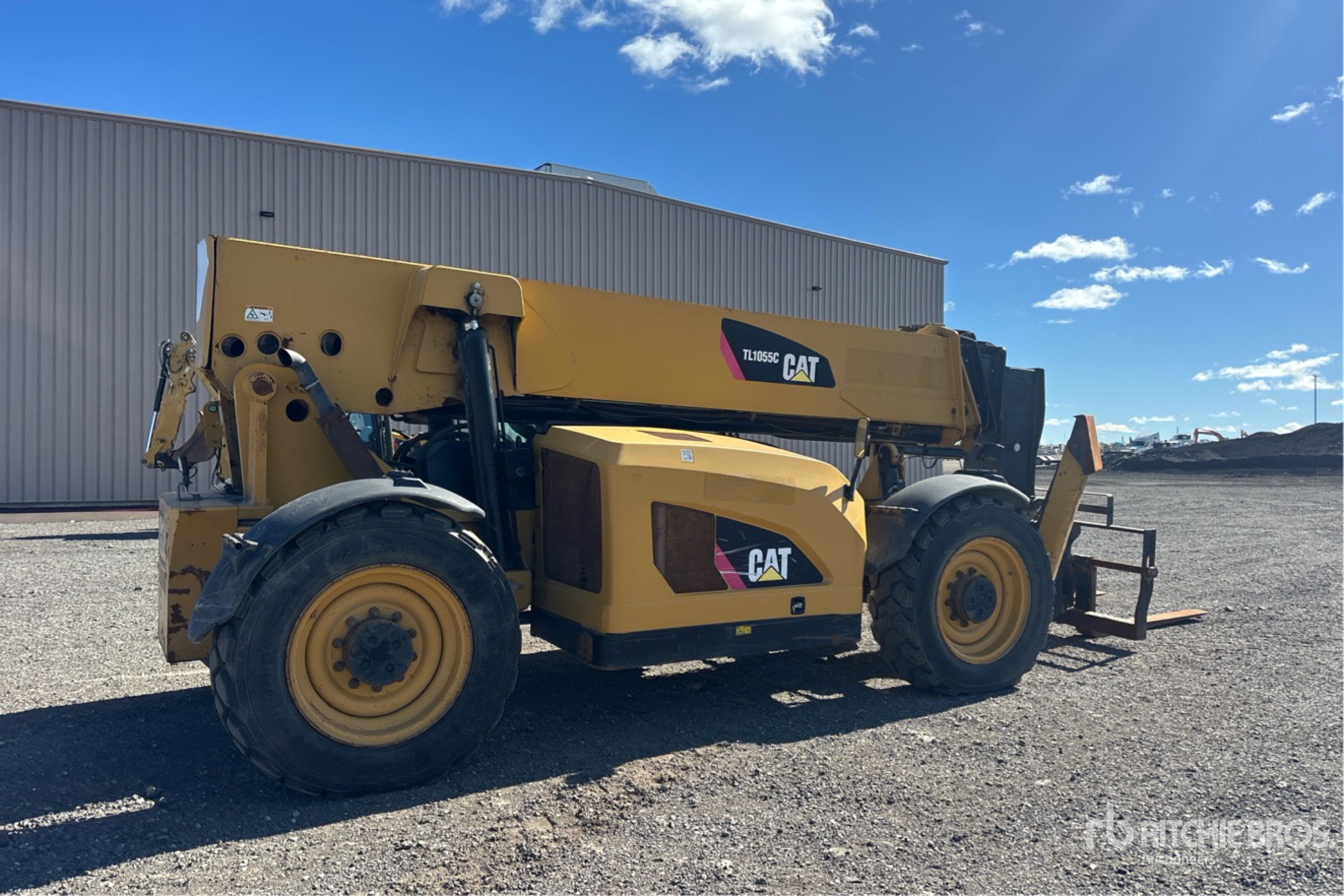 2015 Caterpillar TL1055C