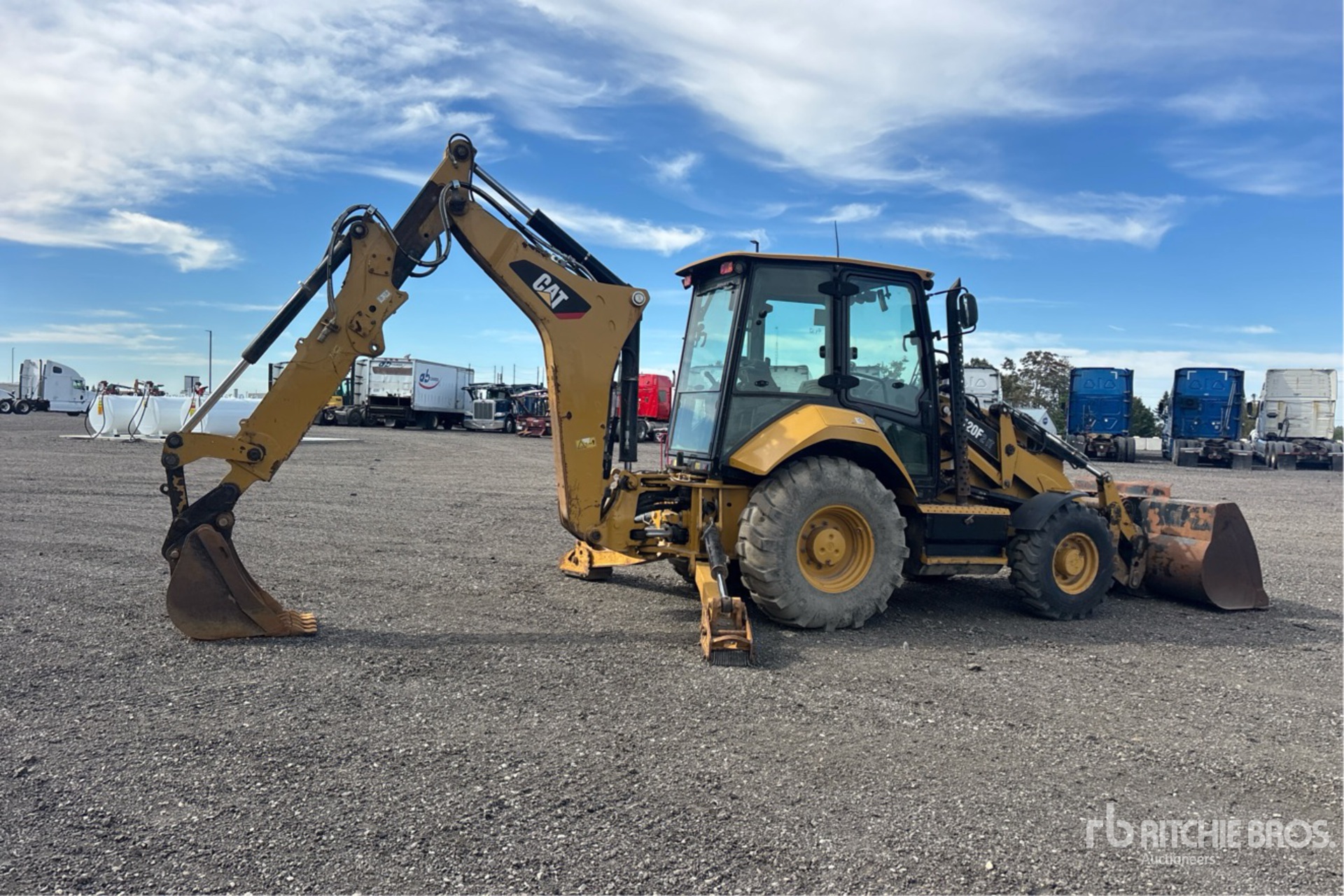 2019 Caterpillar 420F2 IT