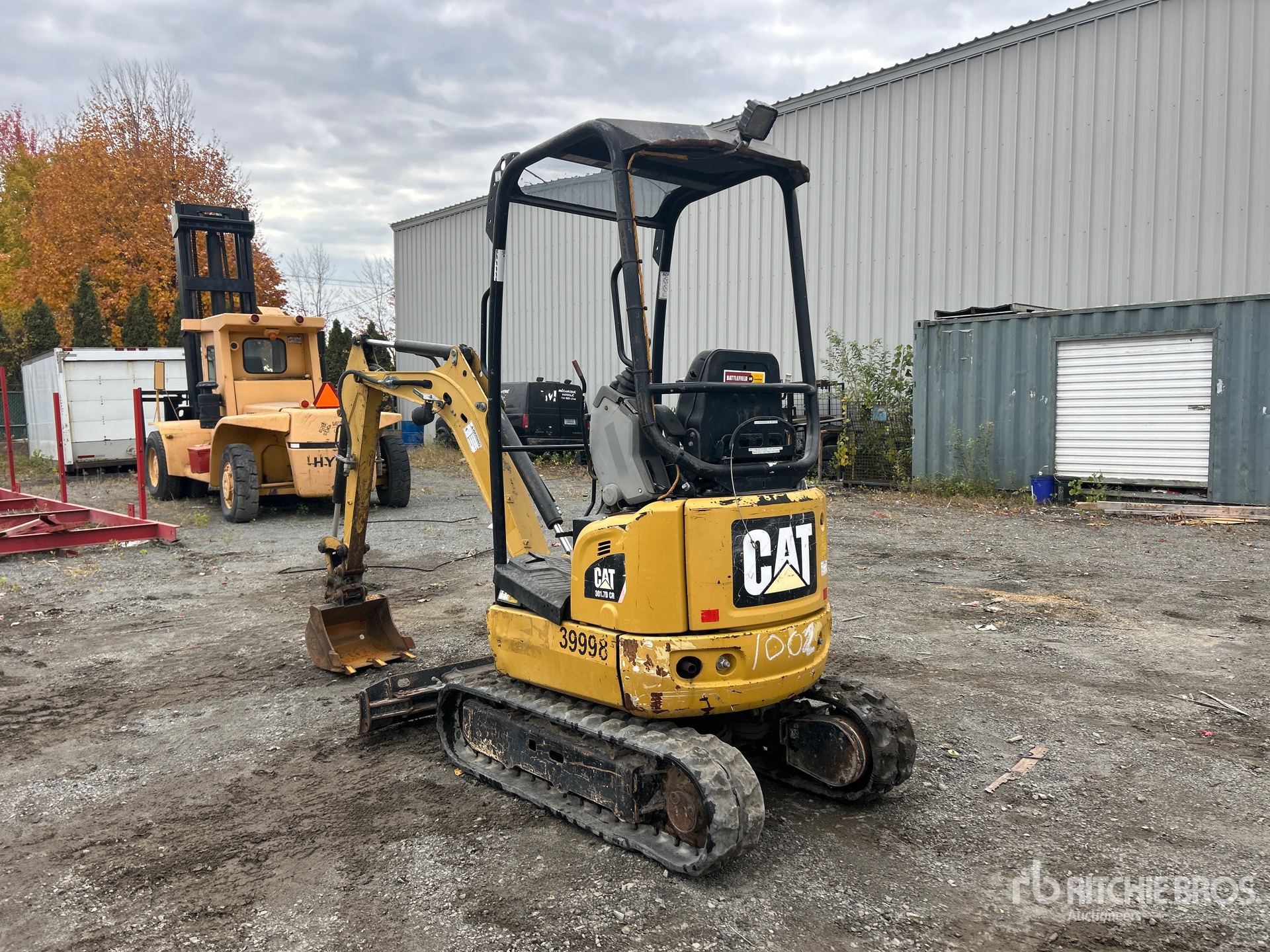 2017 Caterpillar 301.7D CR