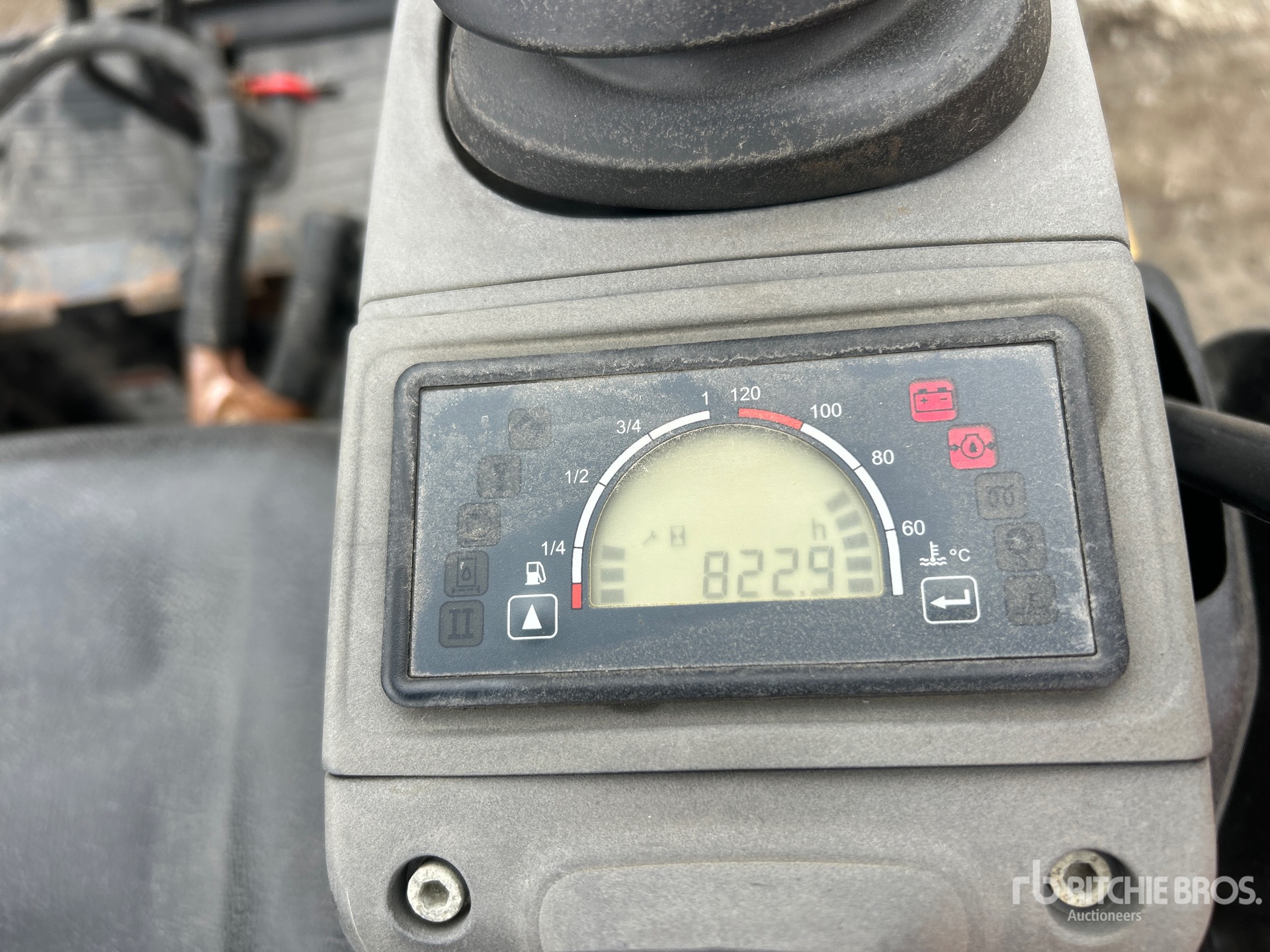 2017 Caterpillar 301.7D CR