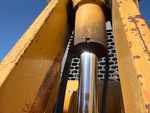 Hydraulics with Bucket Tilt Cylinders
