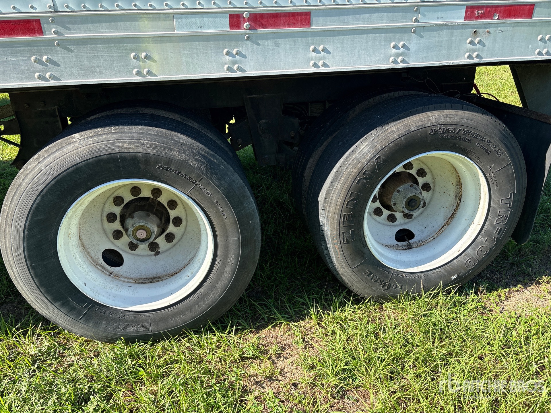 2006 Utility VS2RA