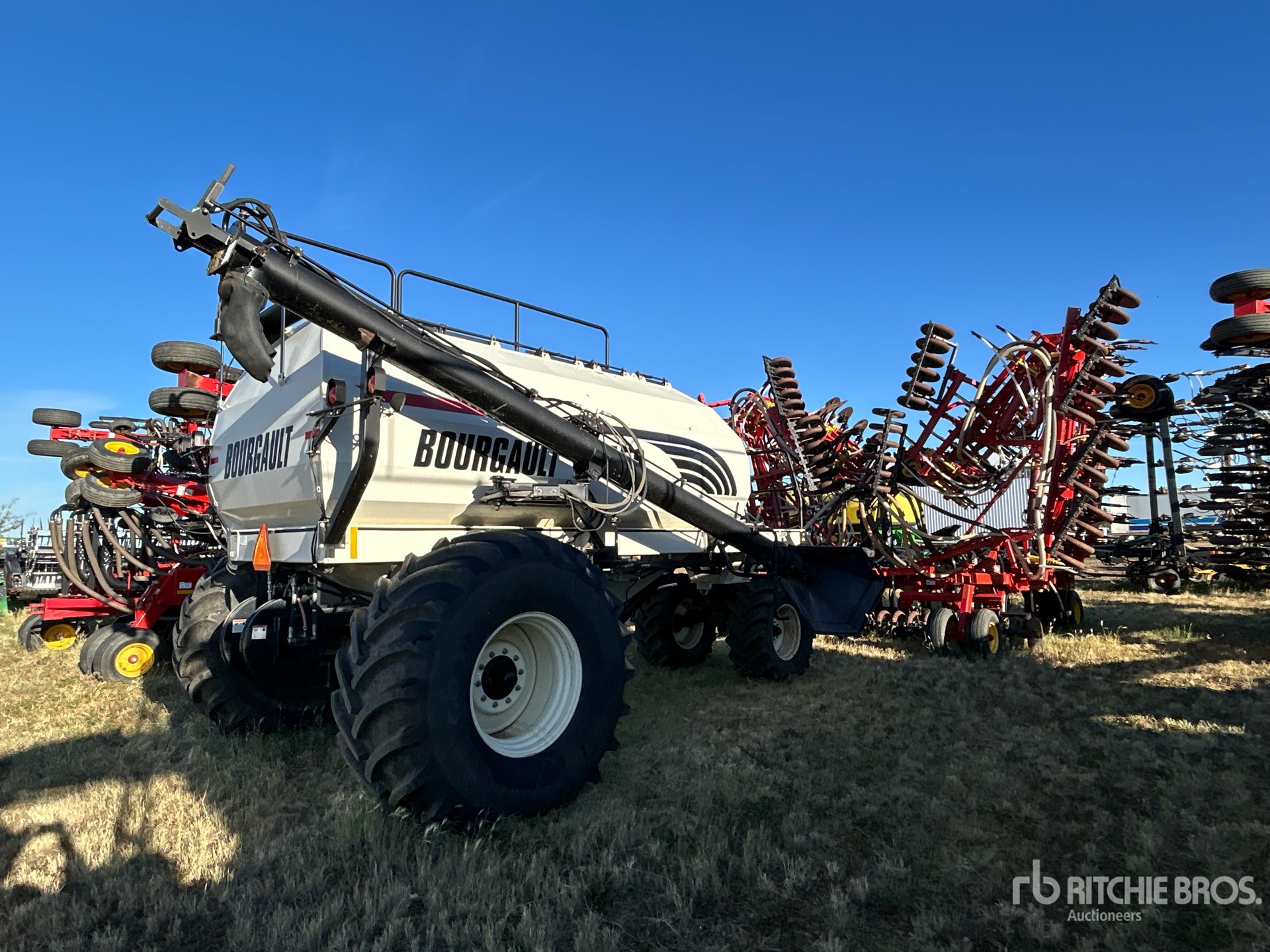 2007 Bourgault 5710