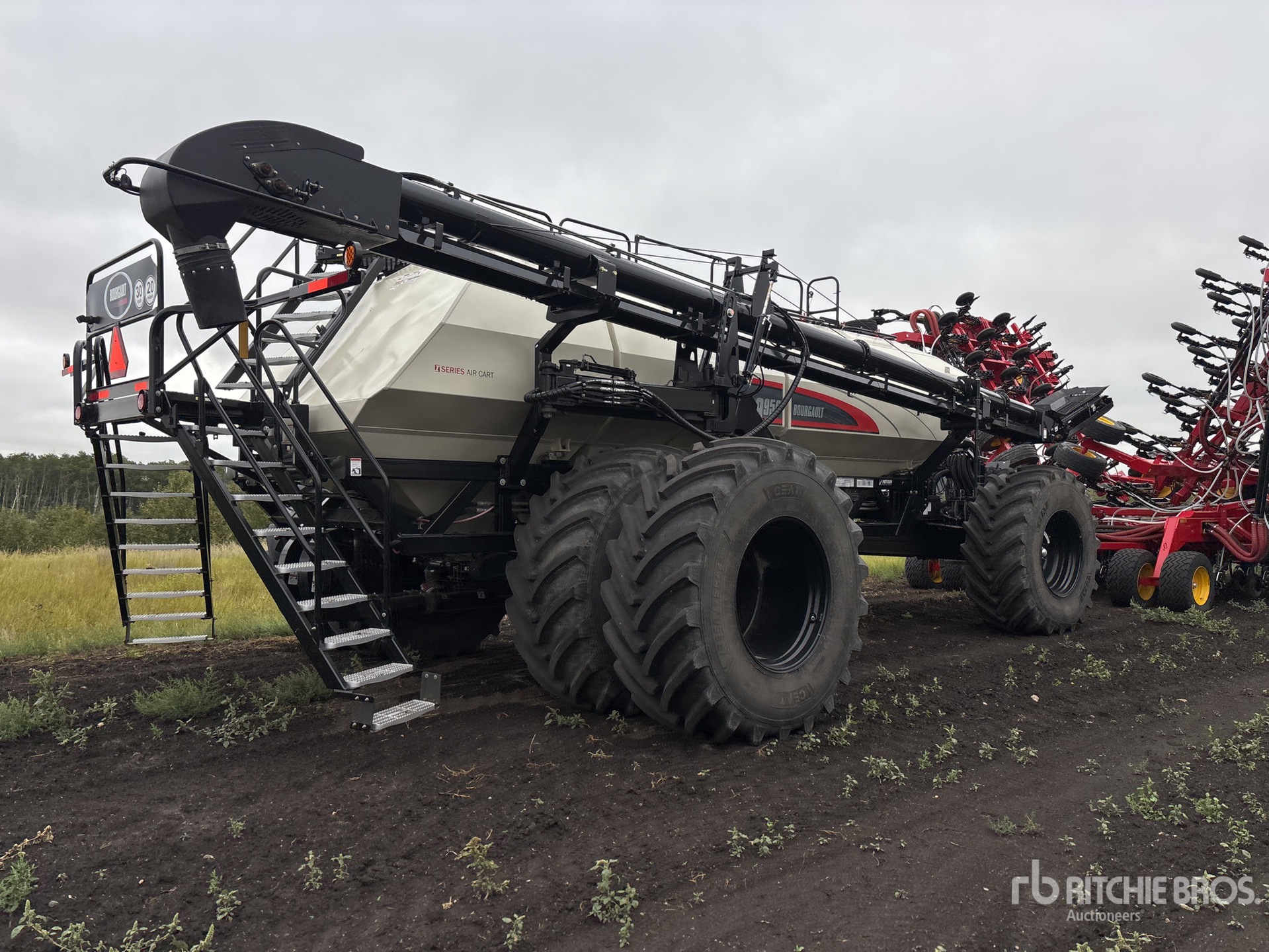 2025 Bourgault 3330 86PHD