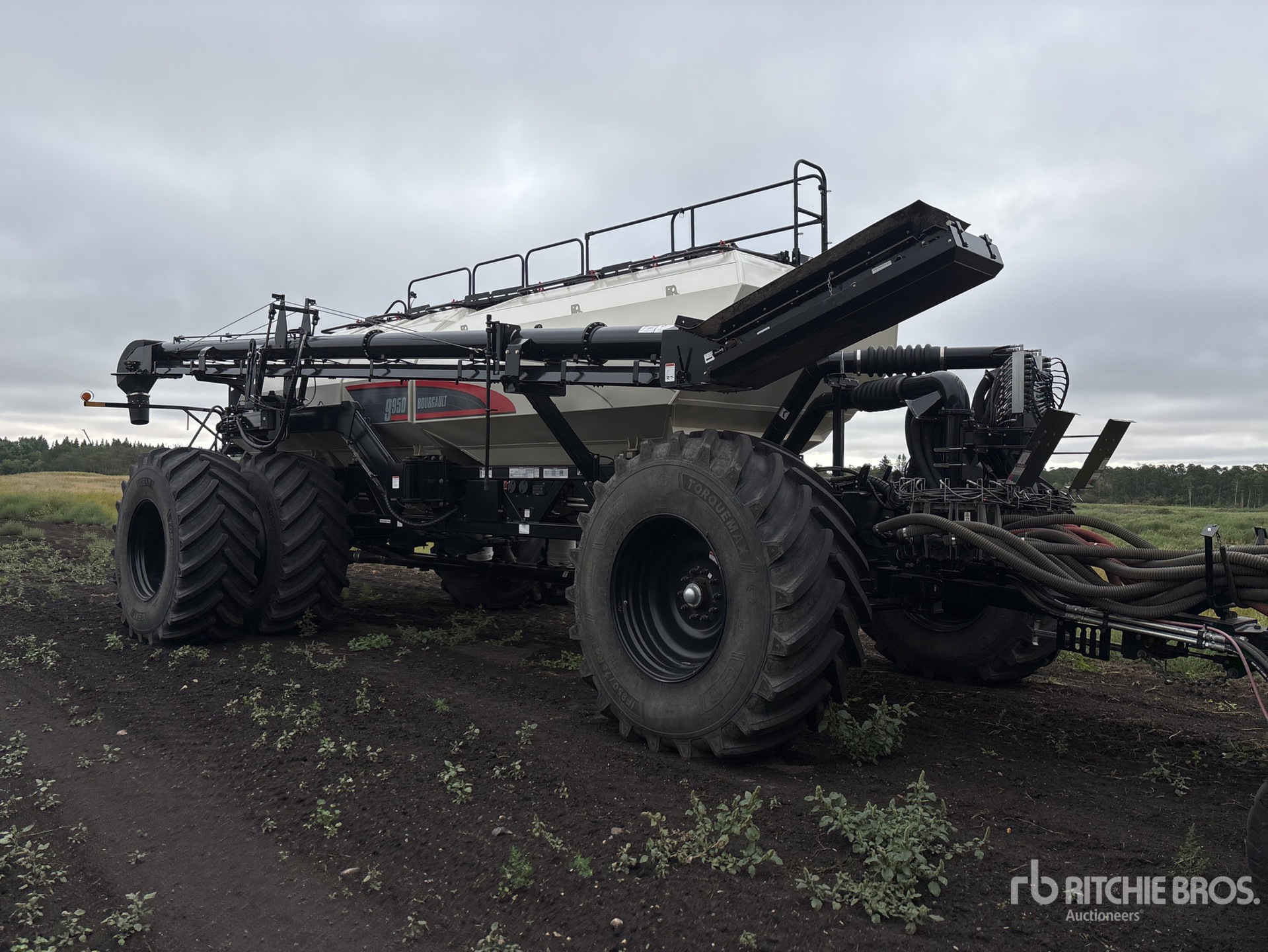 2025 Bourgault 3330 86PHD