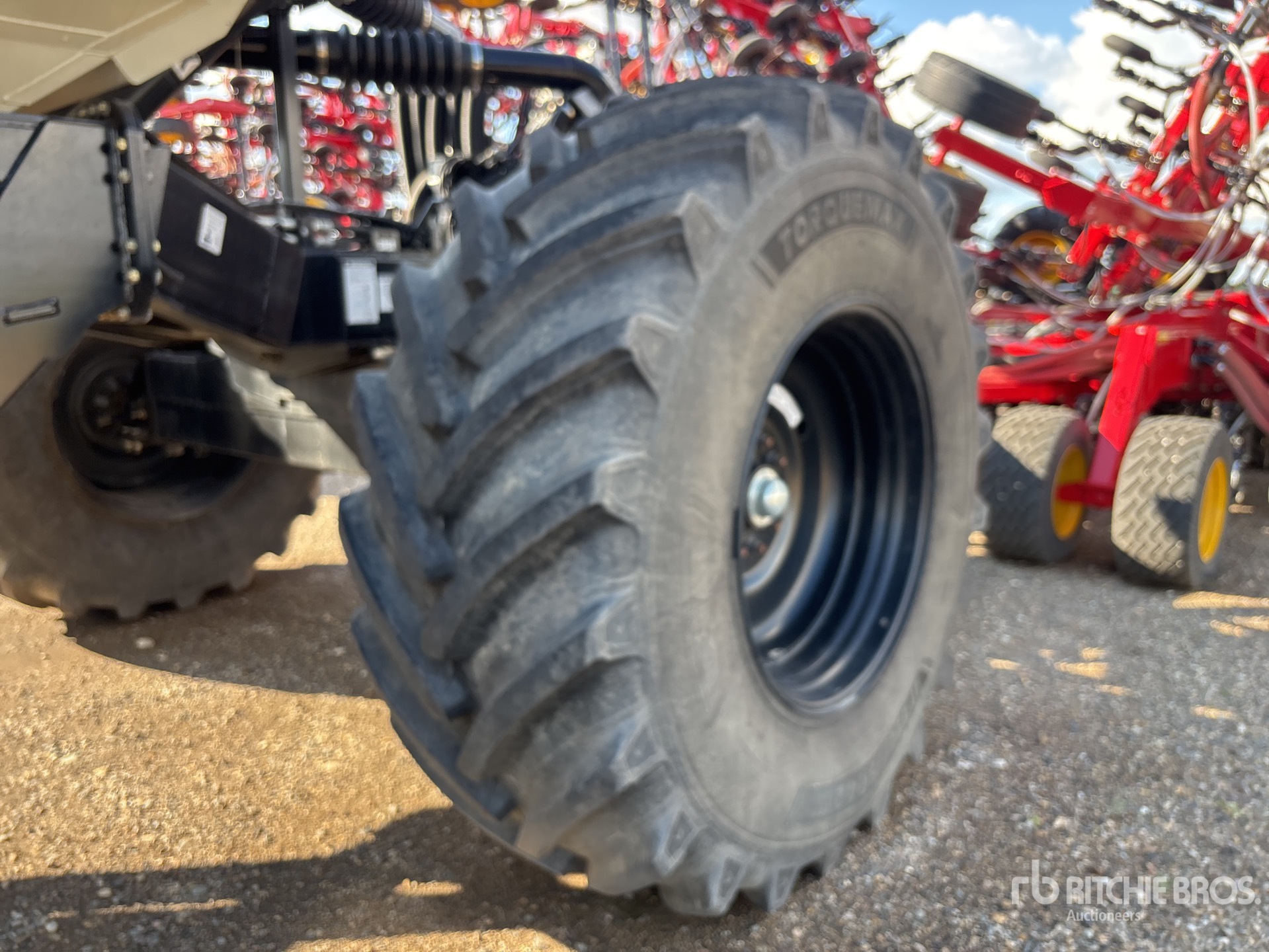2025 Bourgault 3330 86PHD