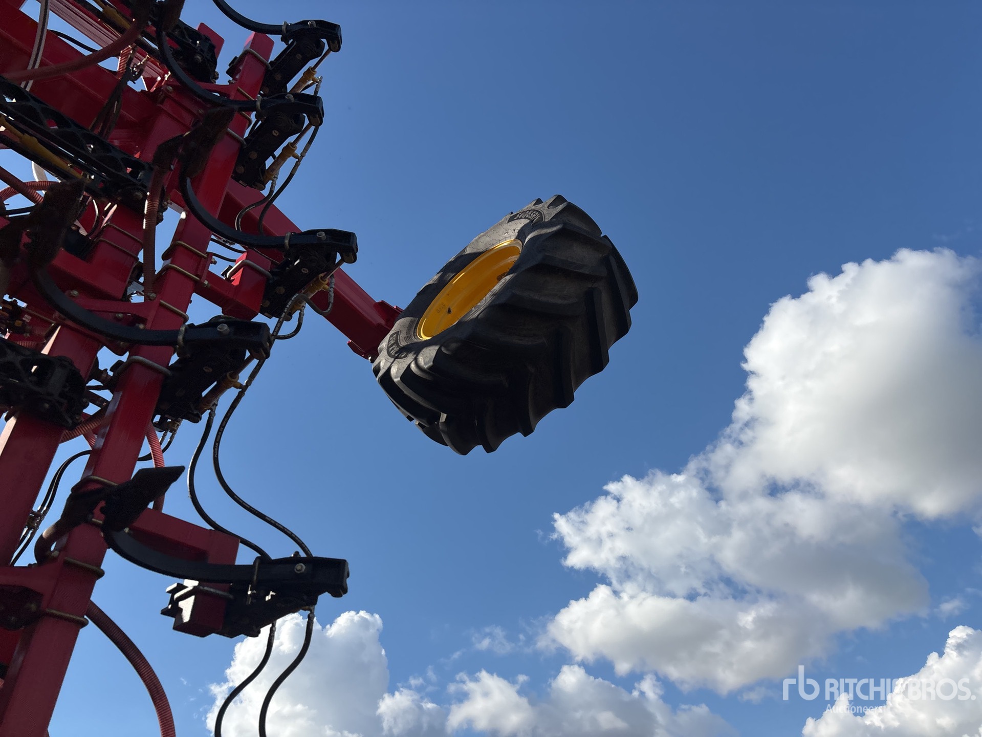2025 Bourgault 3330 86PHD