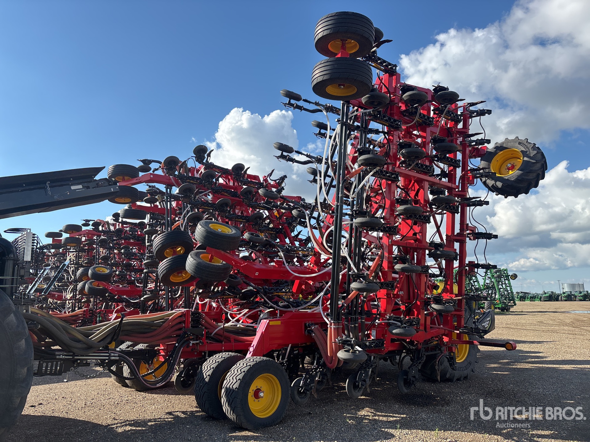 2025 Bourgault 3330 86PHD