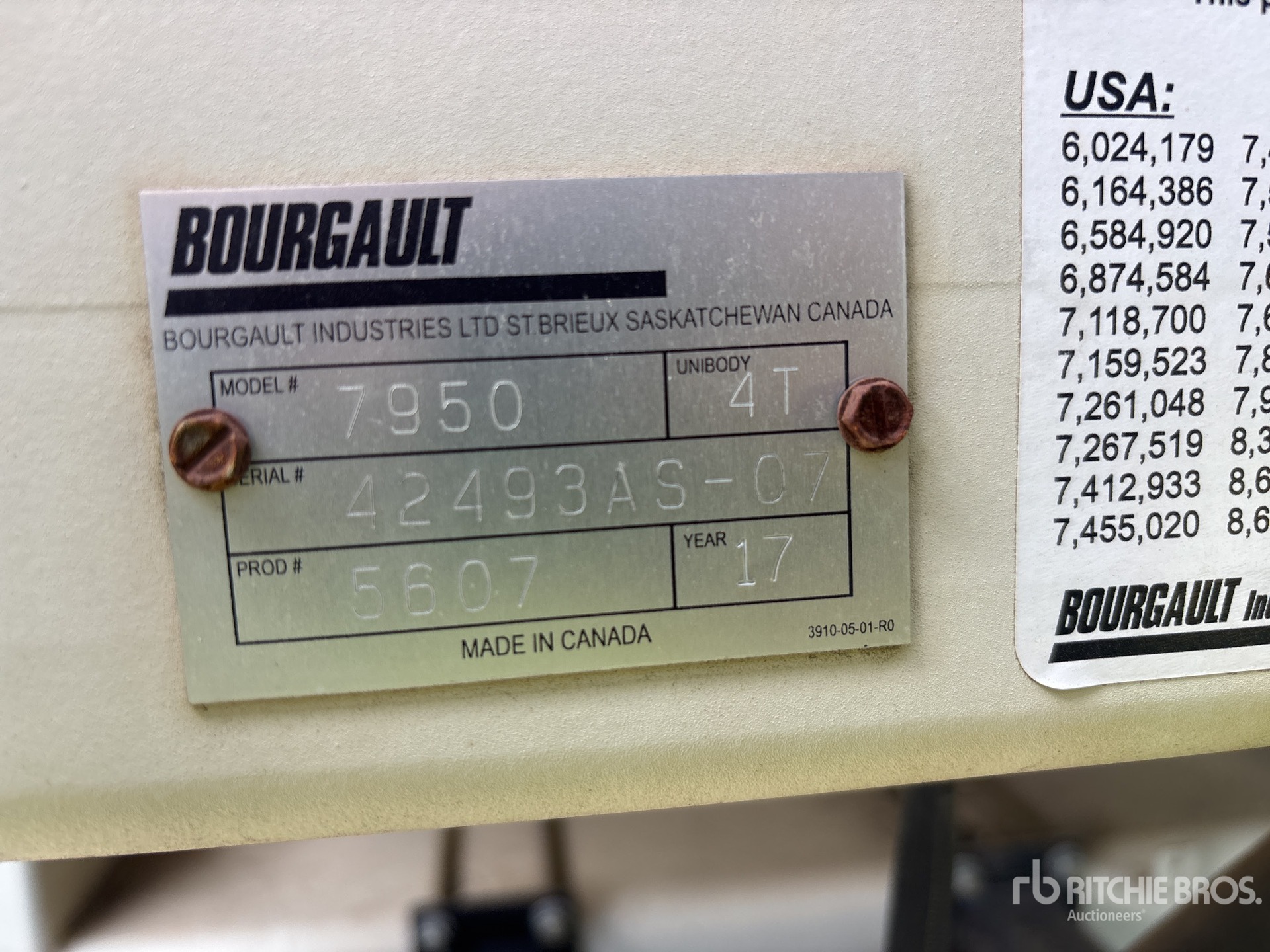 2017 Bourgault 3320 - 76 PHD