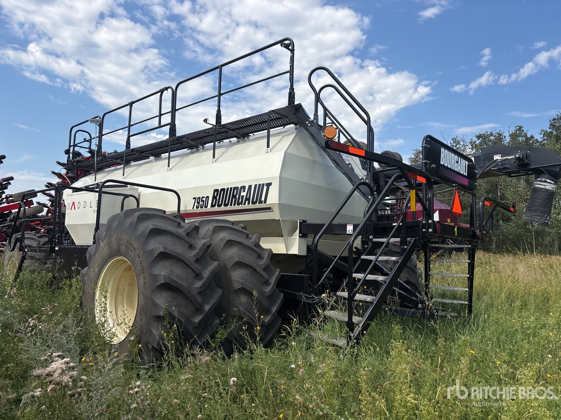 2017 Bourgault 3320 - 76 PHD