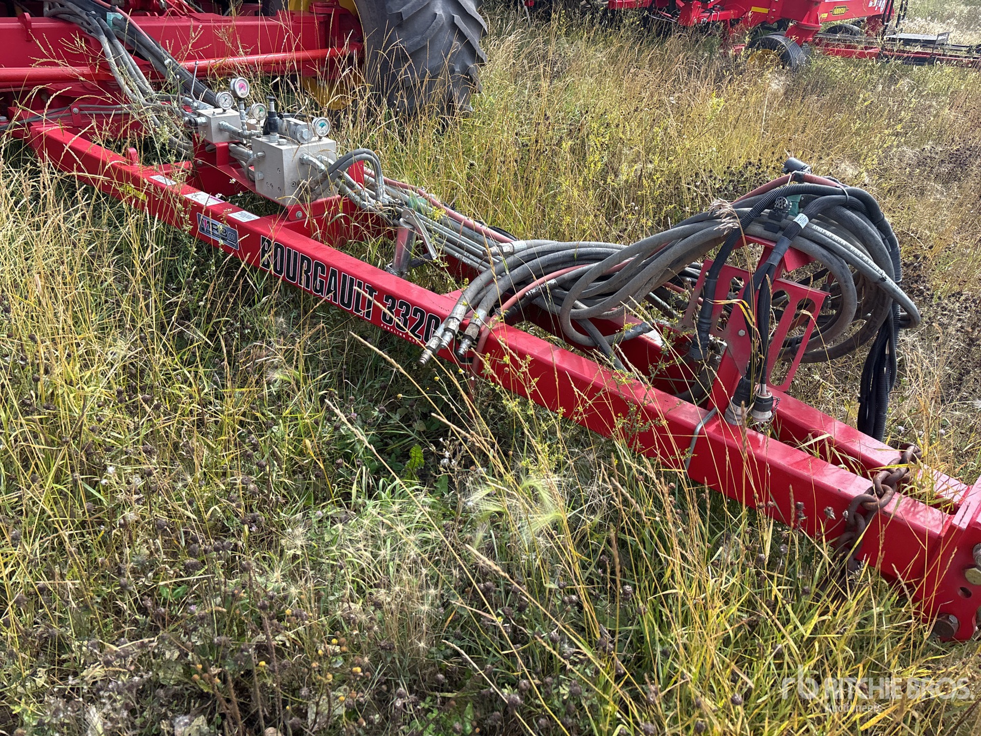 2017 Bourgault 3320 - 76 PHD