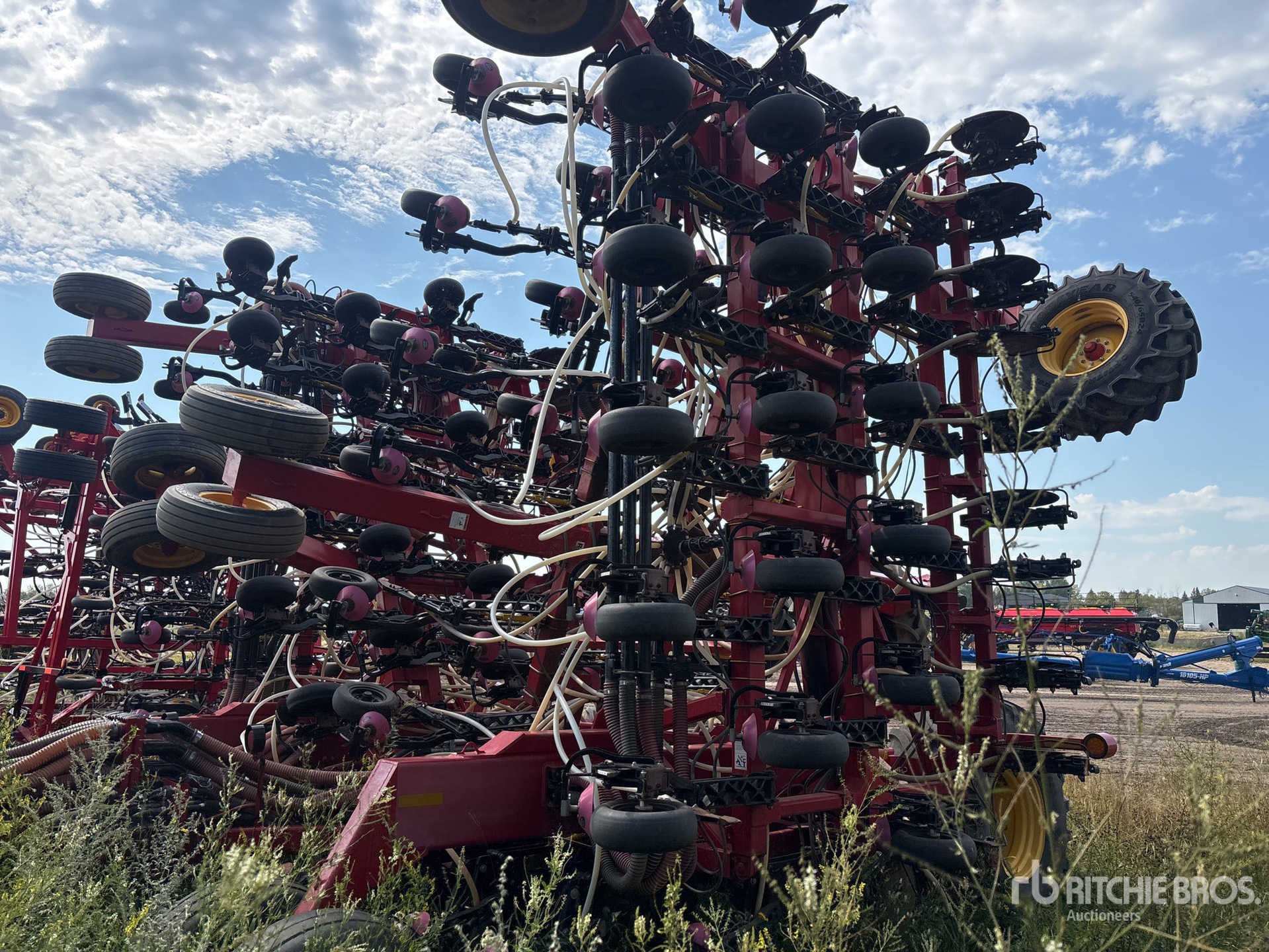 2017 Bourgault 3320 - 76 PHD