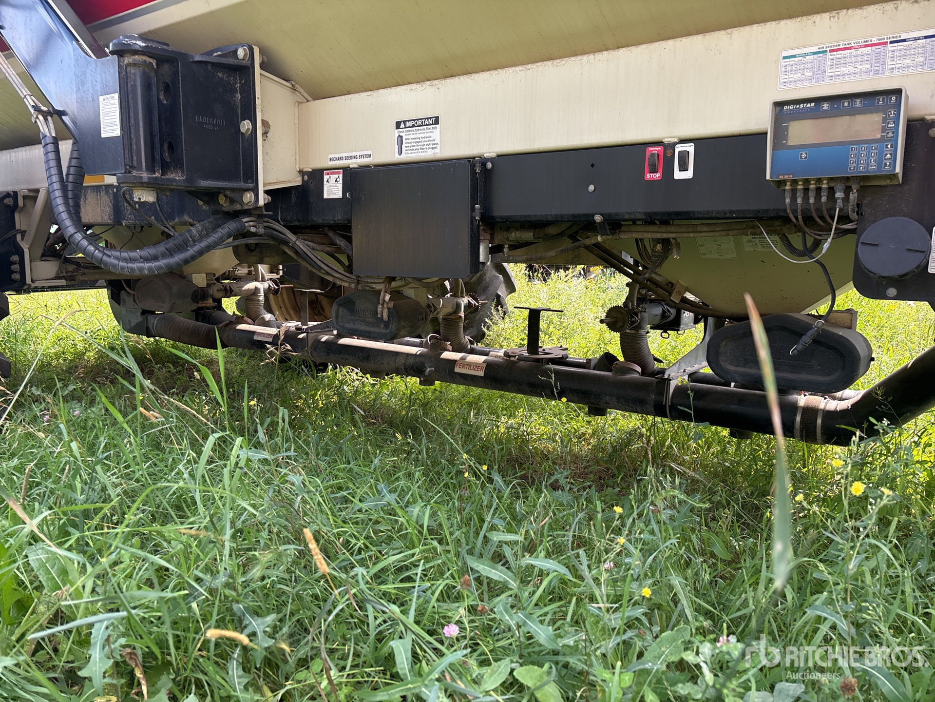 2017 Bourgault 3320 - 76 PHD