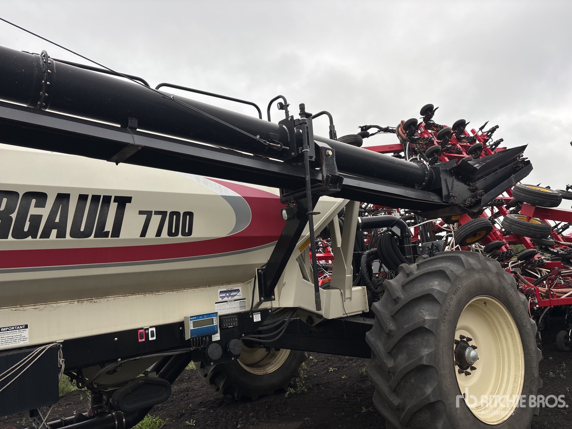 2019 Bourgault 3320-86 PHD