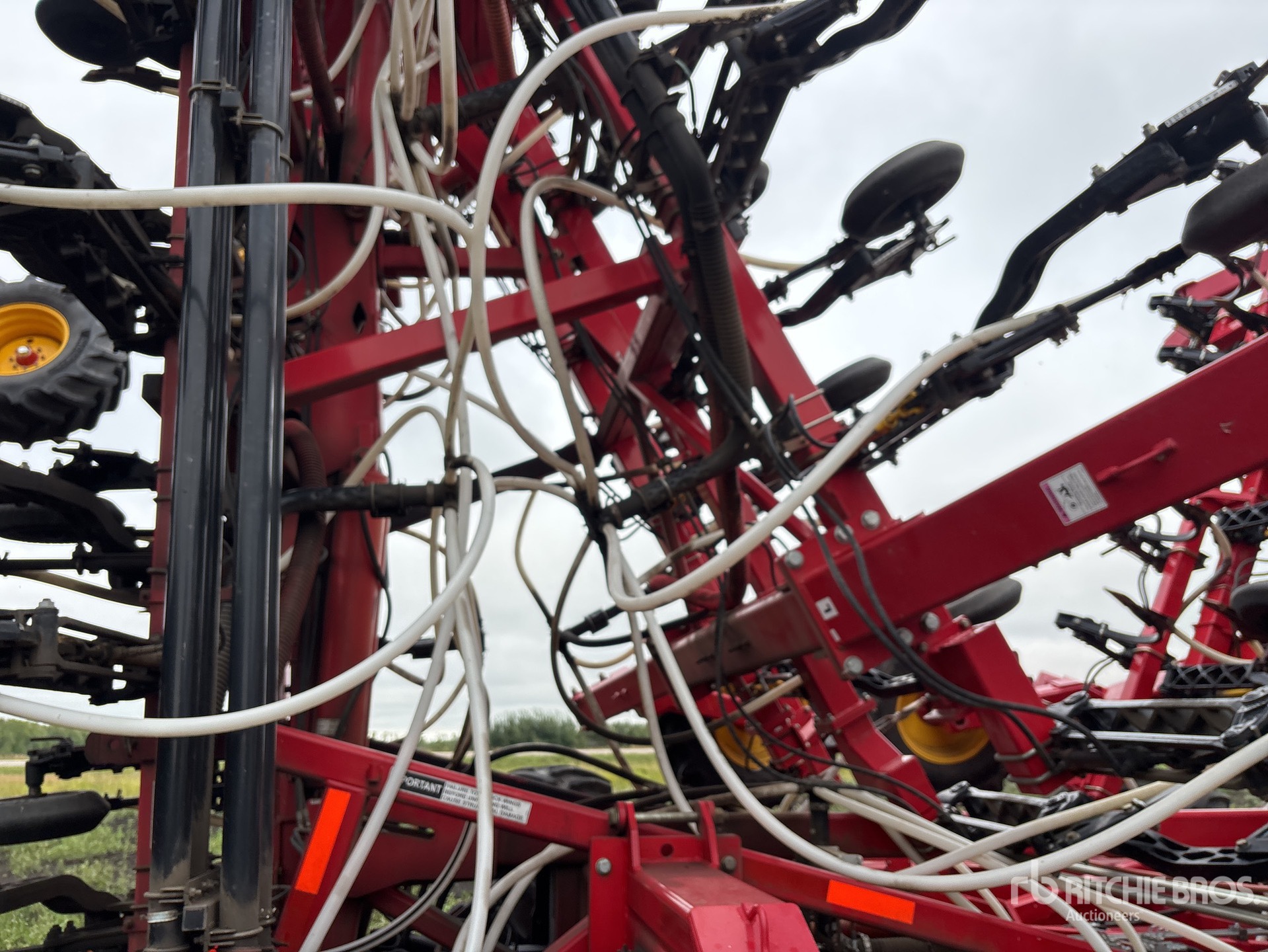 2019 Bourgault 3320-86 PHD
