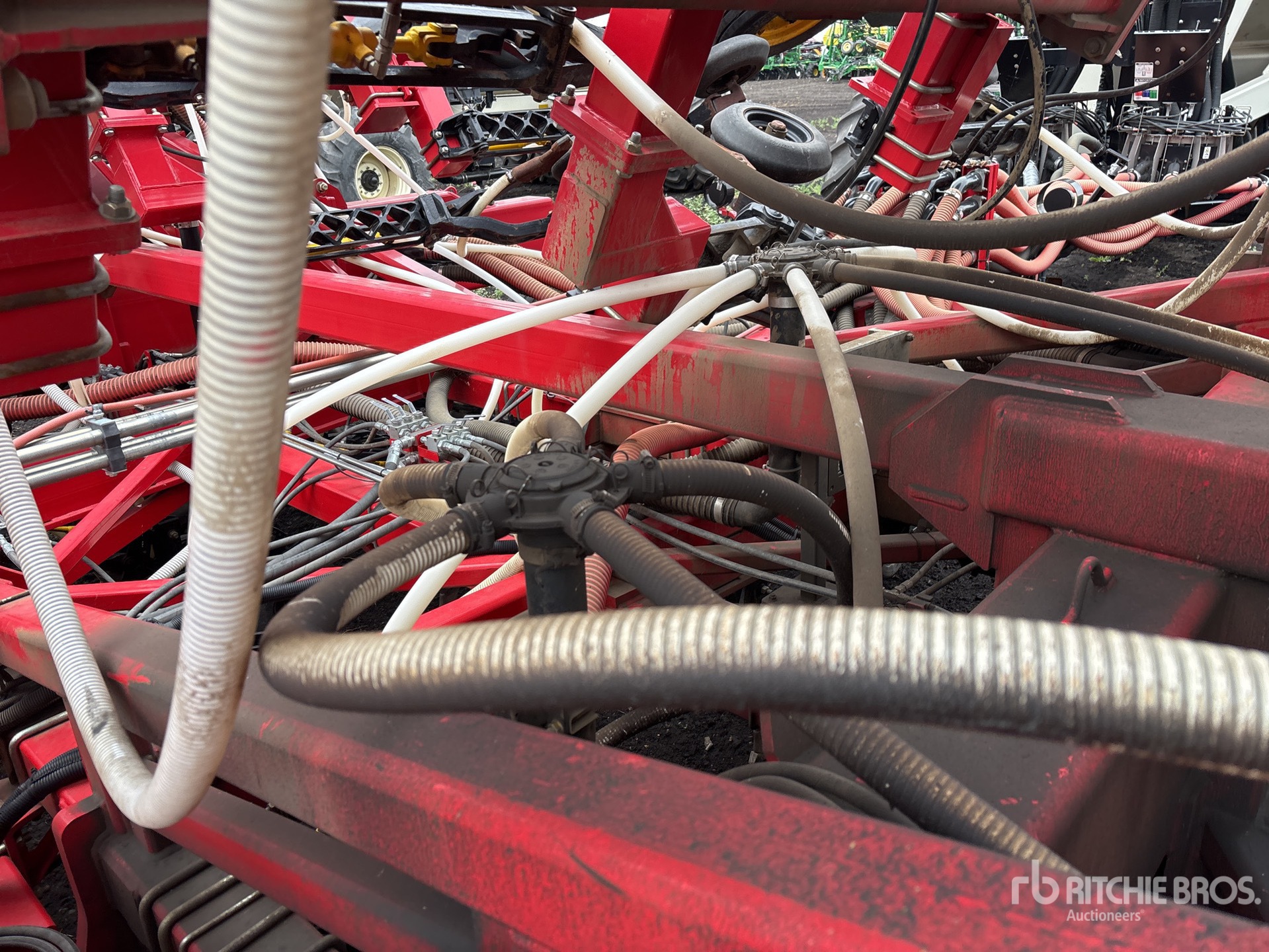 2019 Bourgault 3320-86 PHD
