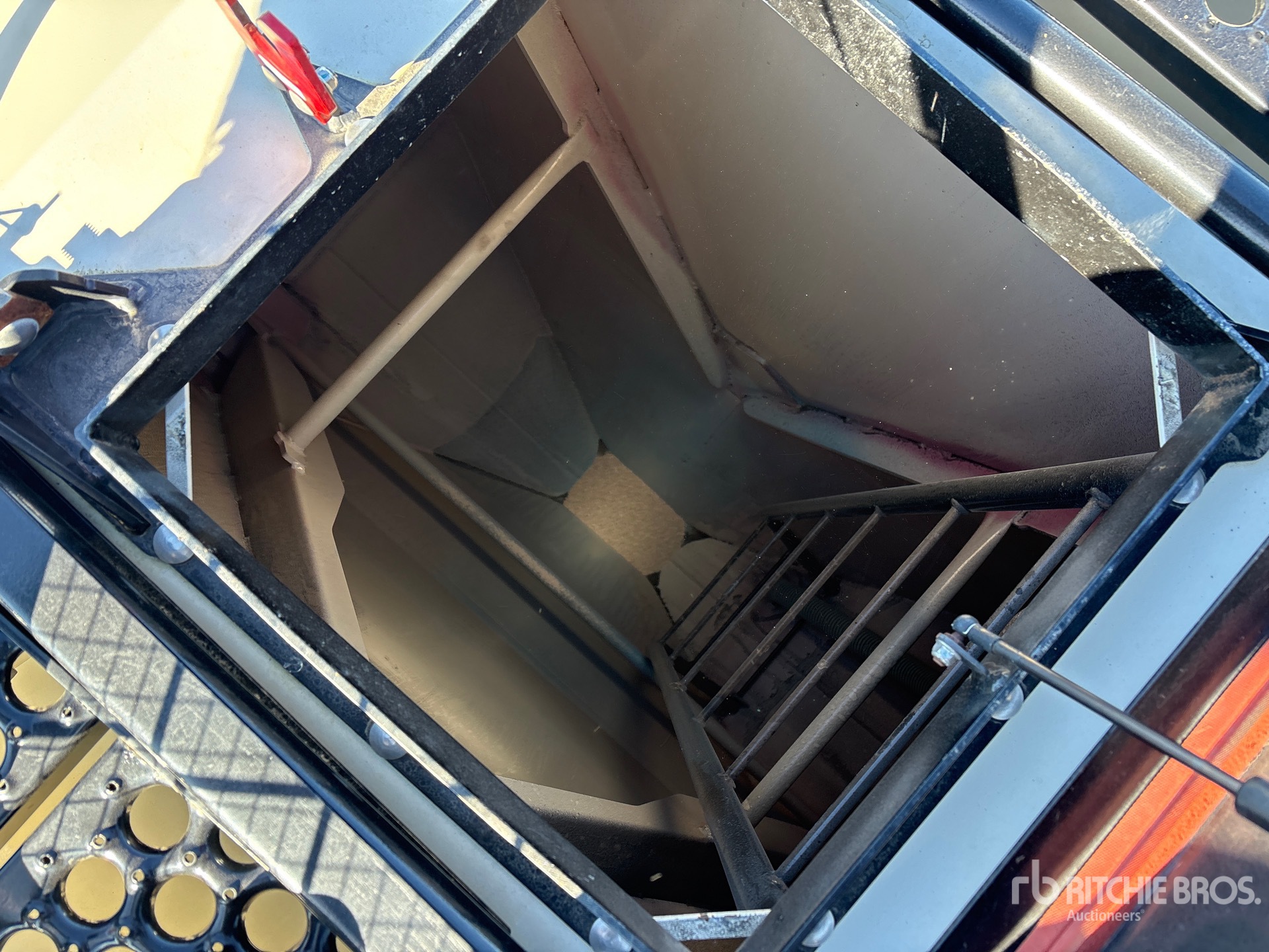 2019 Bourgault 3320