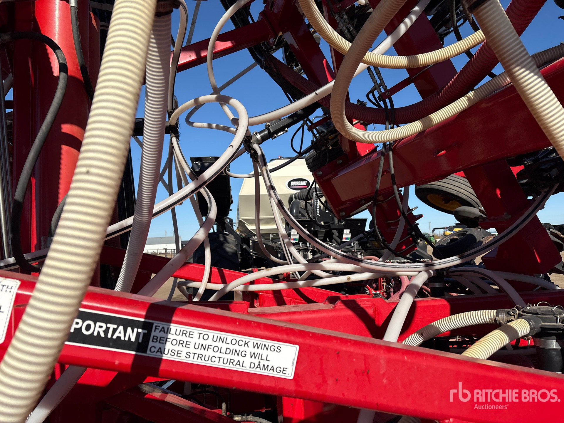 2019 Bourgault 3320