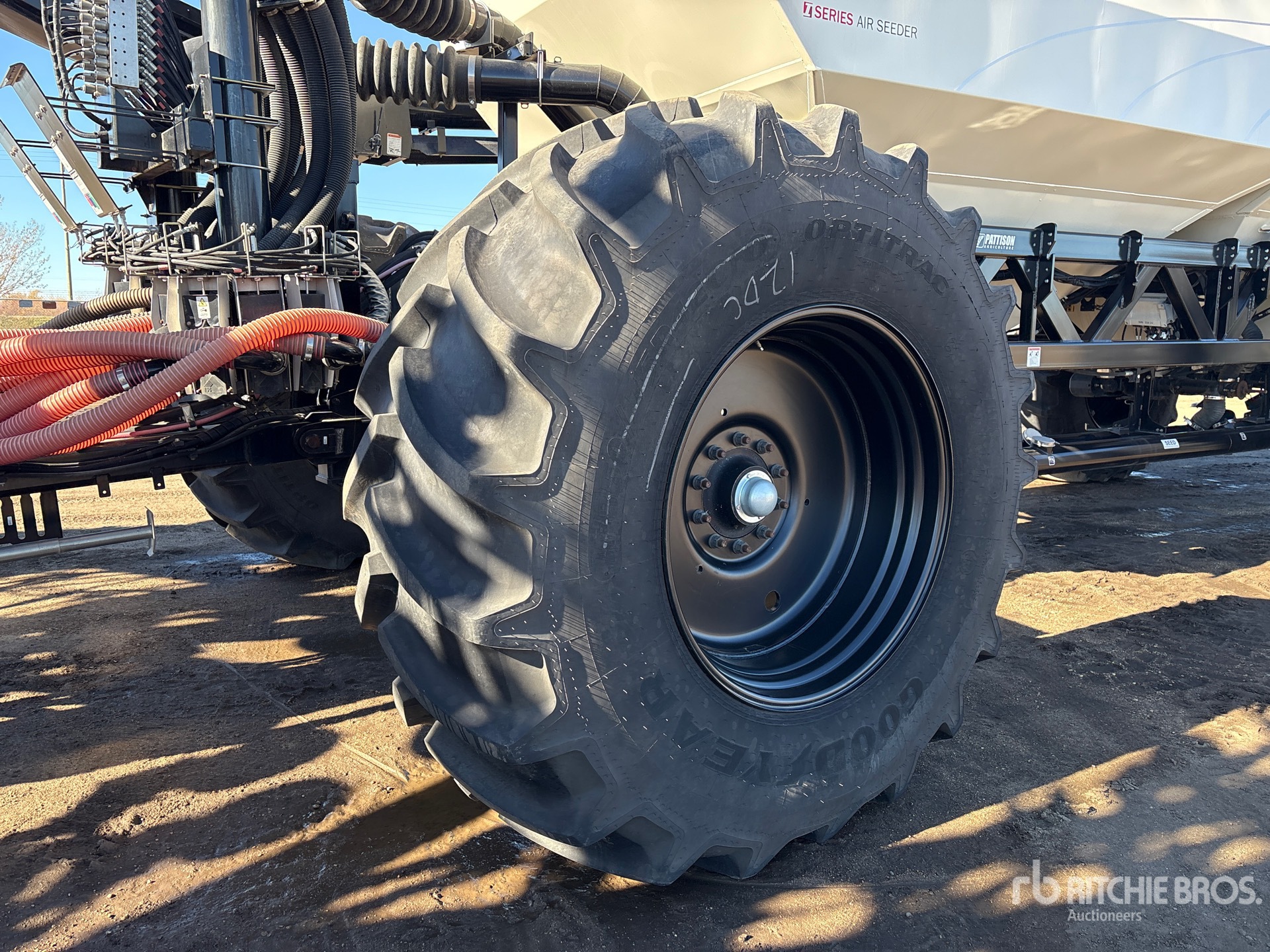 2019 Bourgault 3320