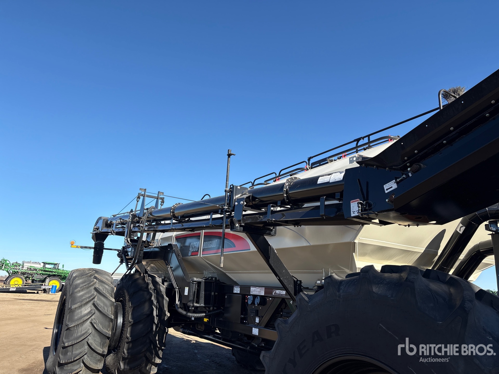 2019 Bourgault 3320
