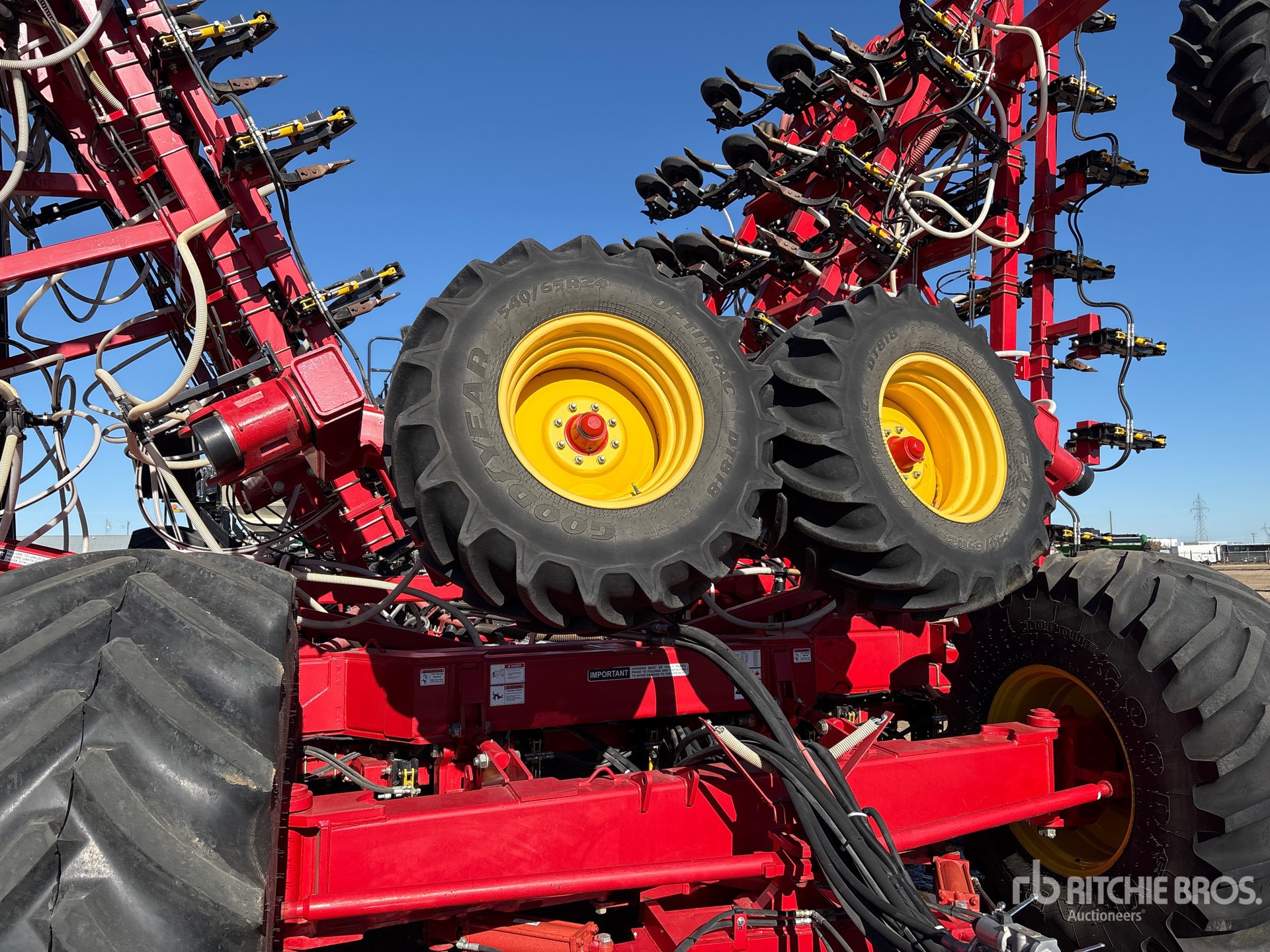2019 Bourgault 3320