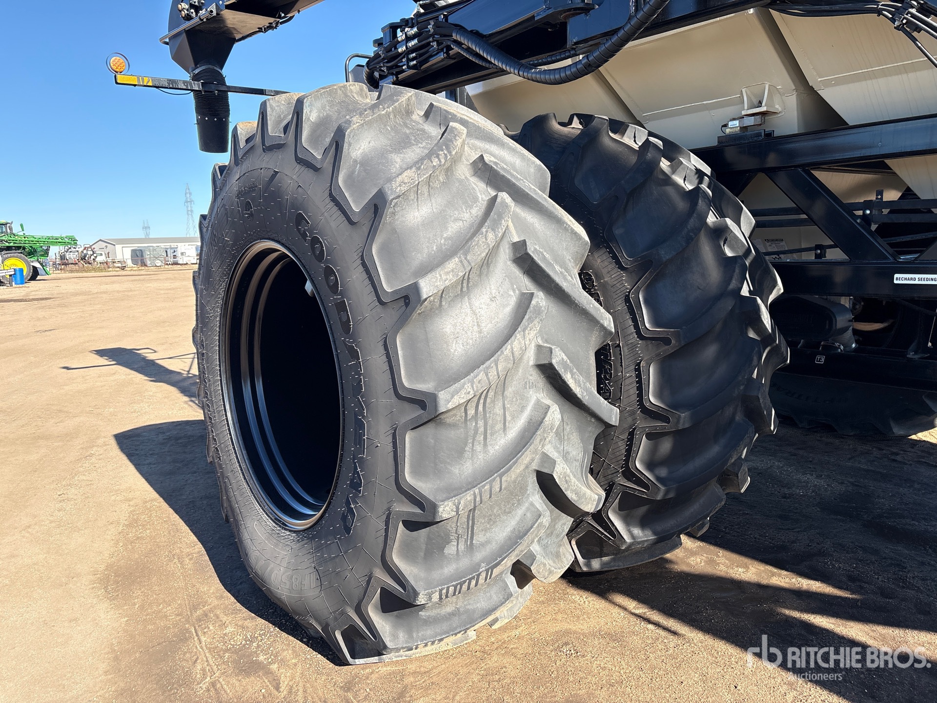 2019 Bourgault 3320