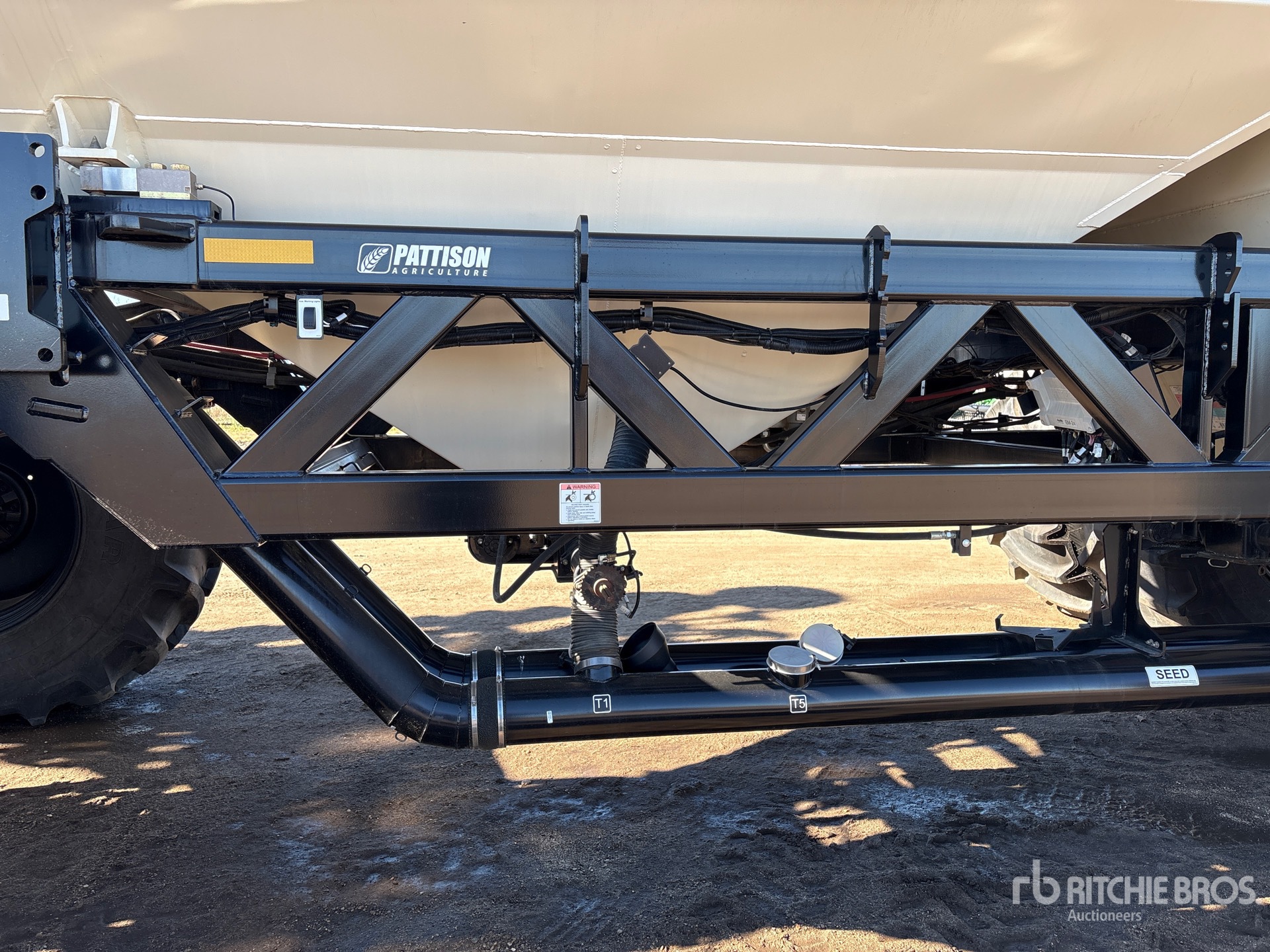 2019 Bourgault 3320