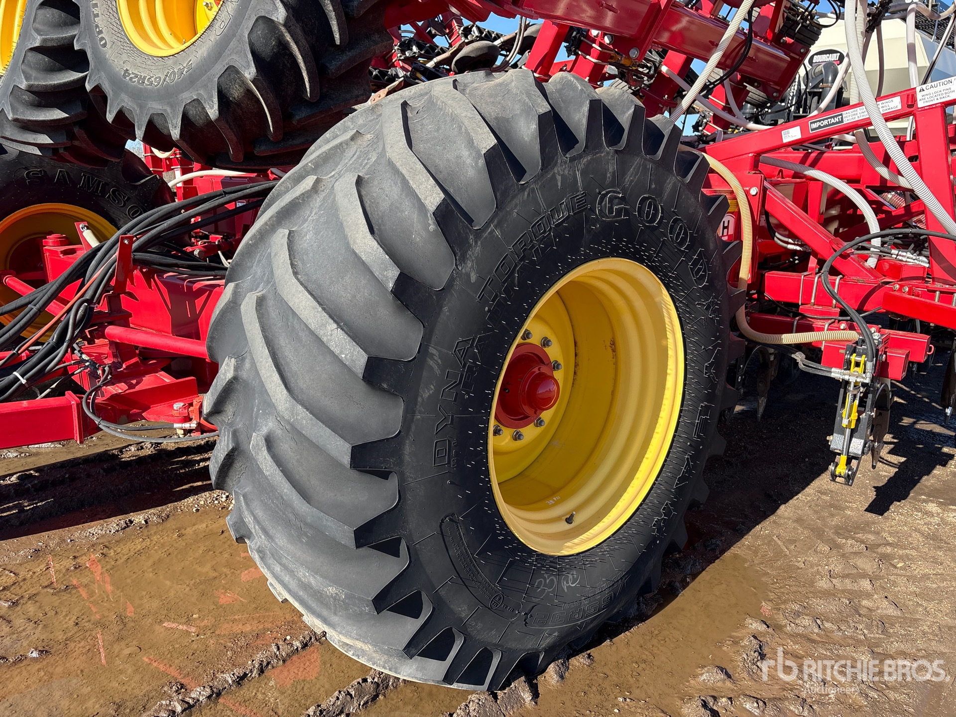 2019 Bourgault 3320