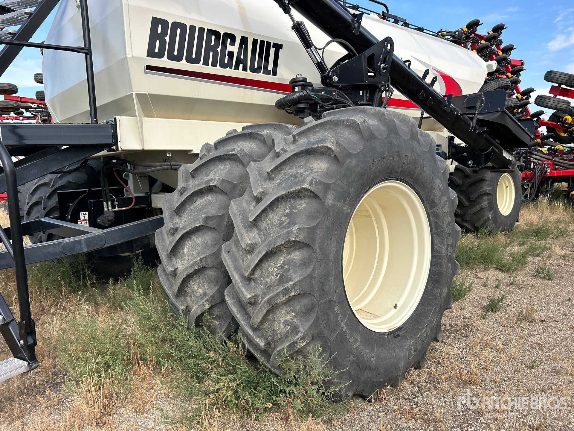 2019 Bourgault 3320 - 76 PHD