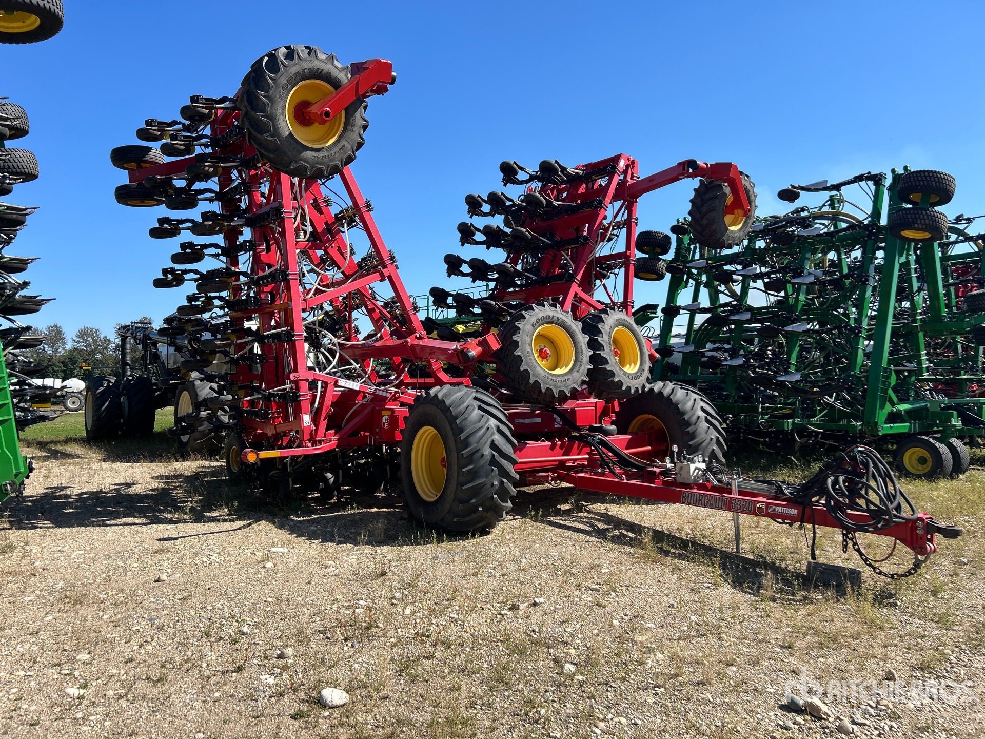 2016 Bourgault 3320-86 PHD