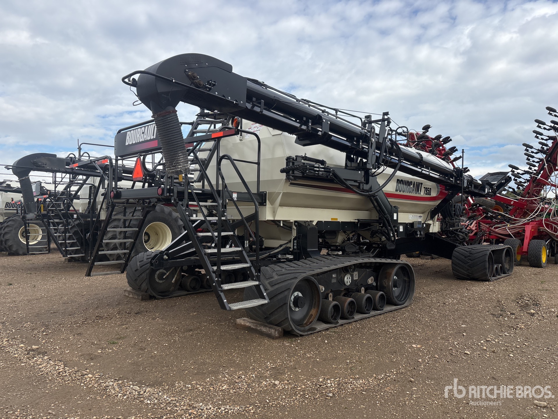 2016 Bourgault 3320-86 PHD