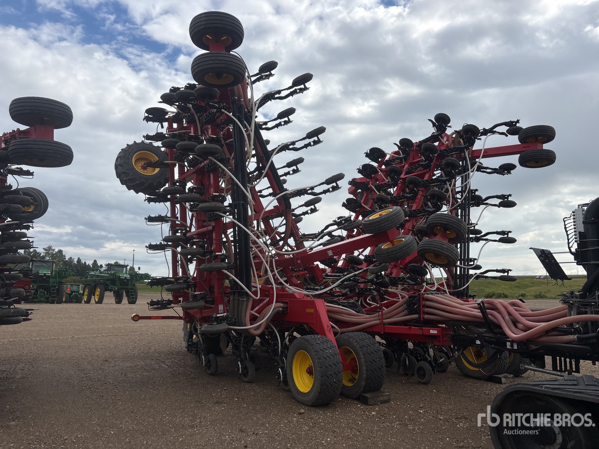 2016 Bourgault 3320-86 PHD