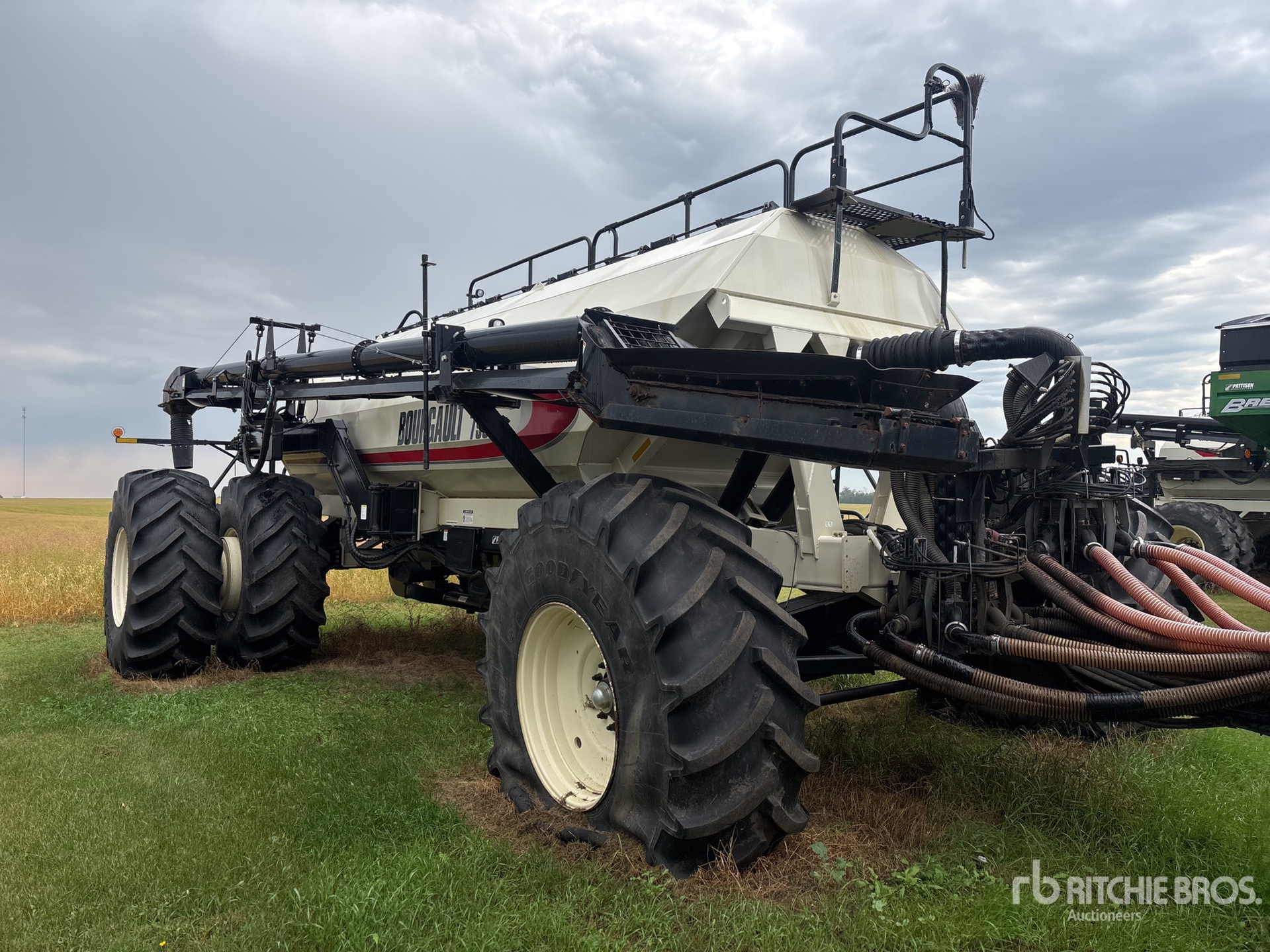 2015 Bourgault 3320 - 76 PHD