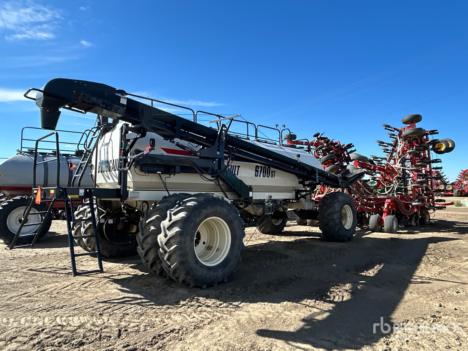 2013 Bourgault 3320PHD
