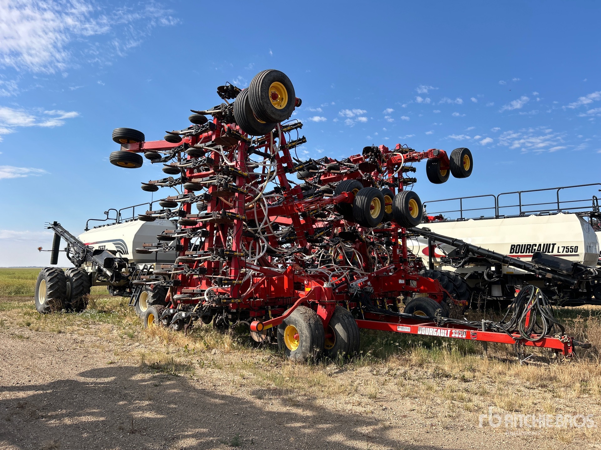 2013 Bourgault 3320-66PHD