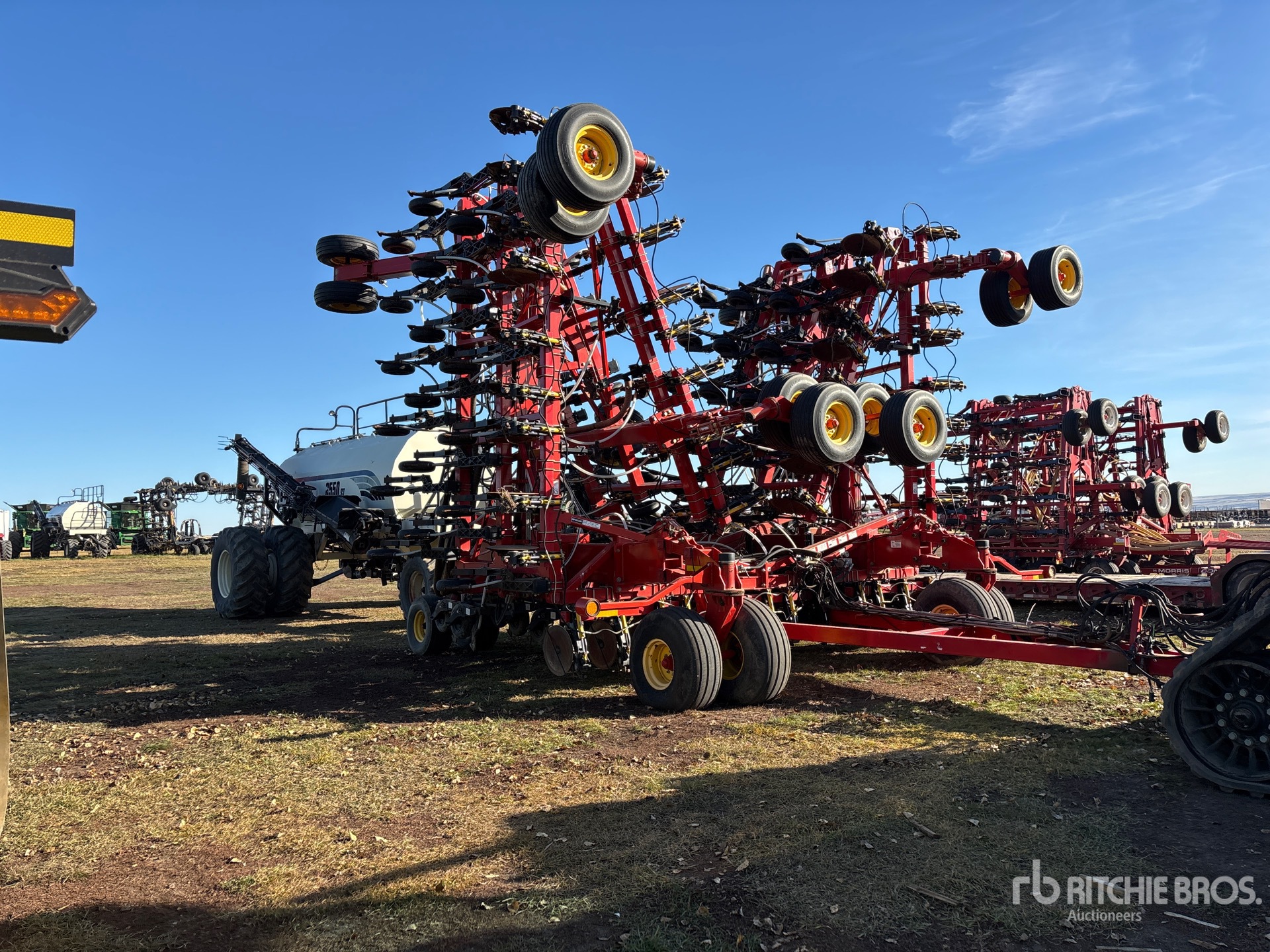 2012 Bourgault 3320
