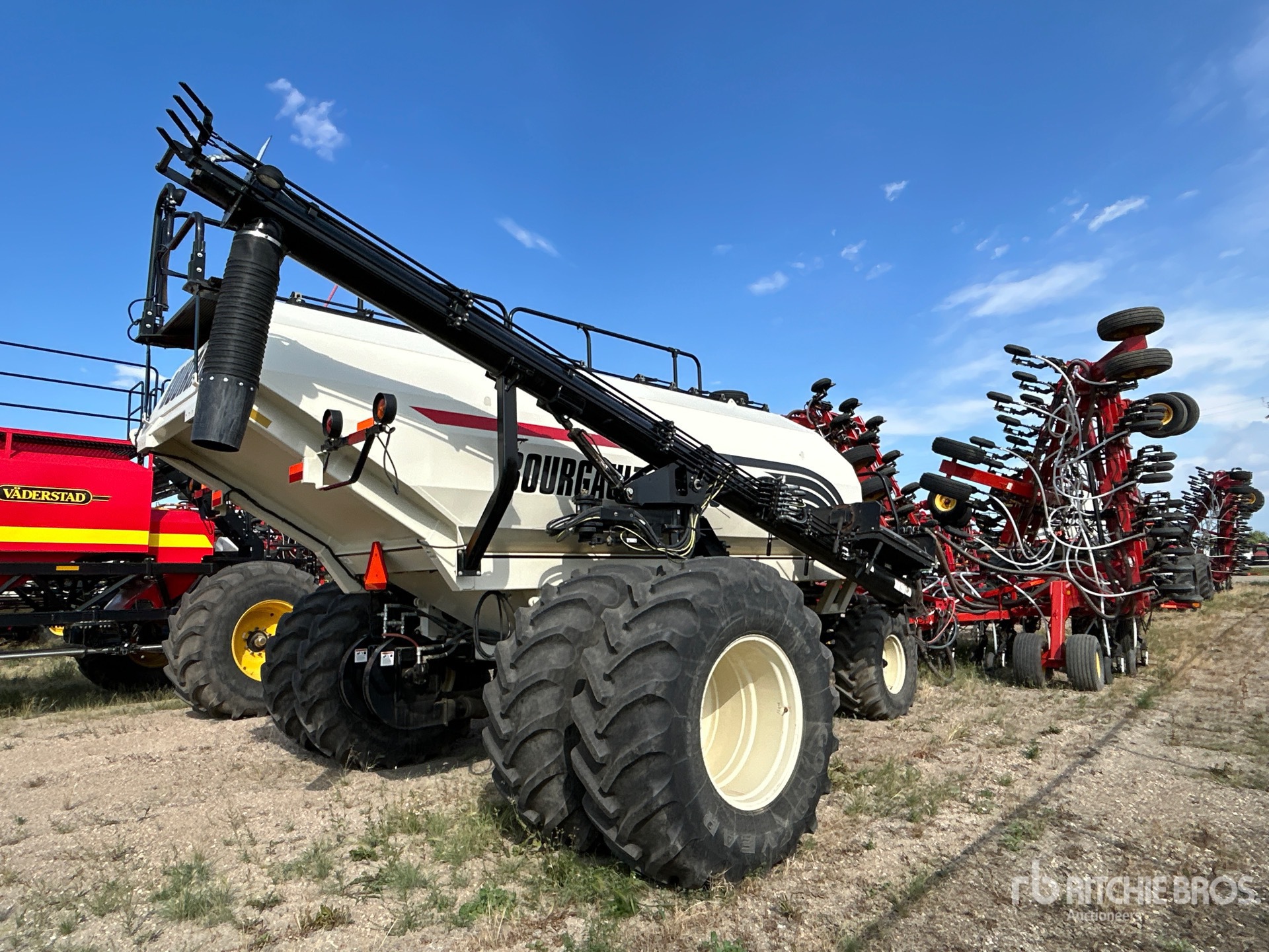 2012 Bourgault 3320PHD