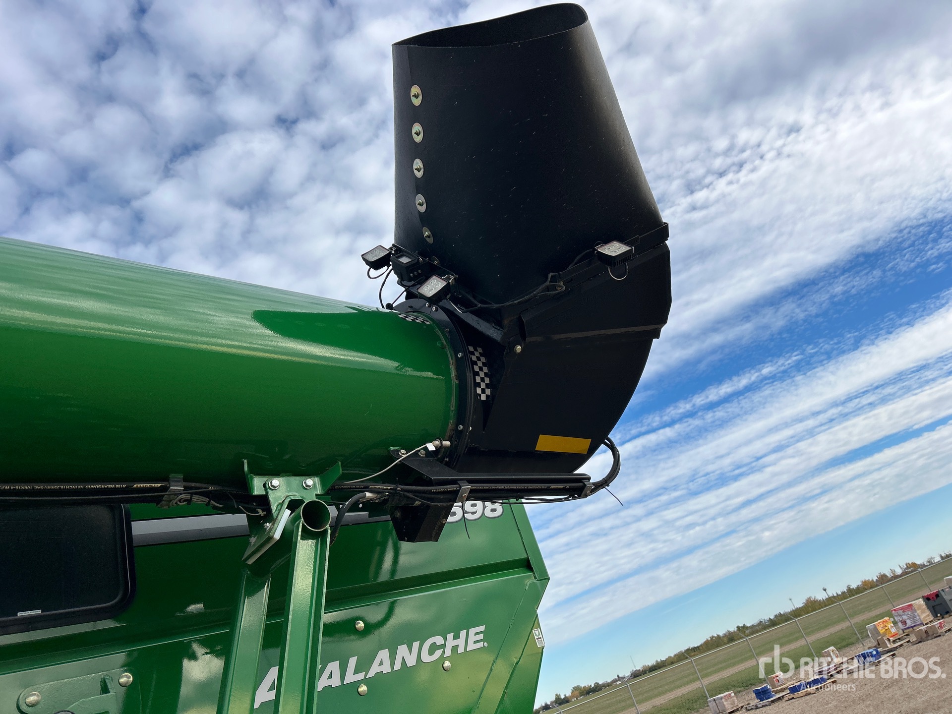 2024 Brent 1598 AVALANCHE