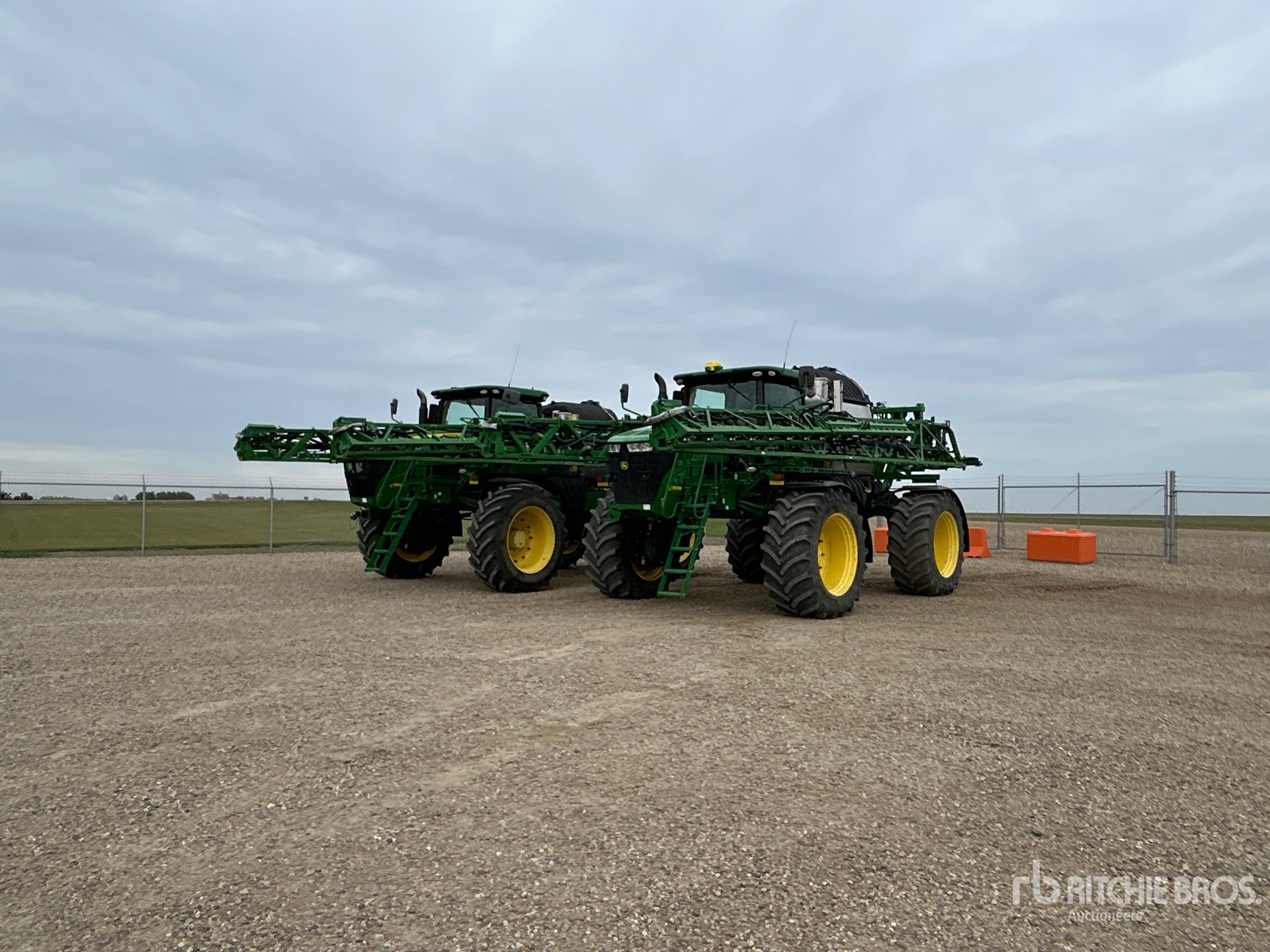 2017 John Deere R4045