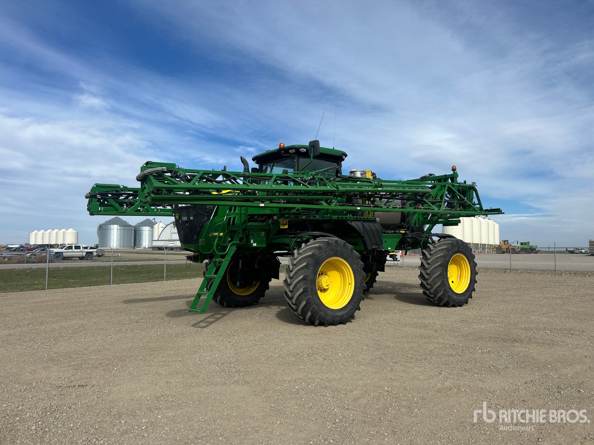 2020 John Deere R4038