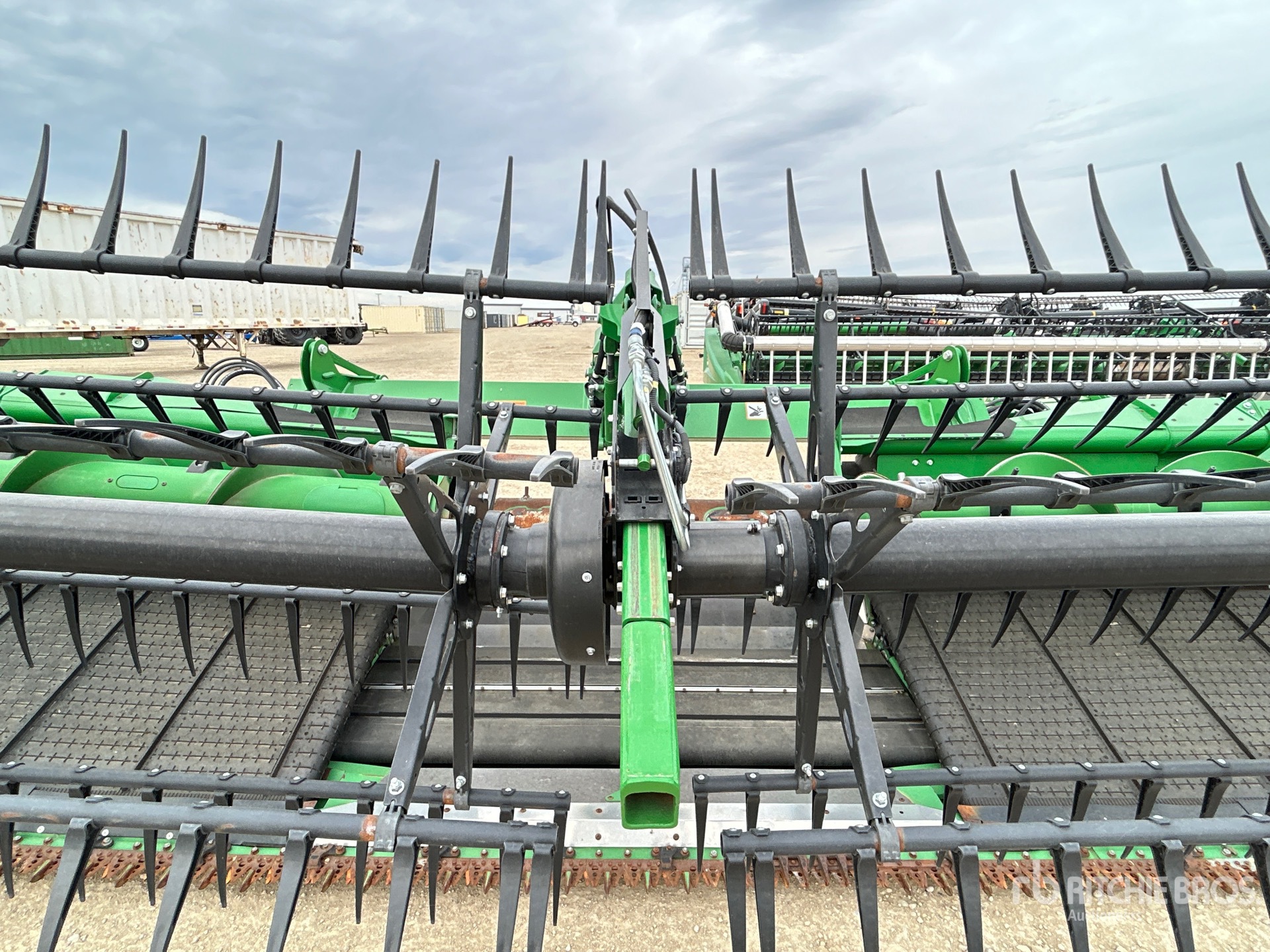 2022 John Deere HD45F